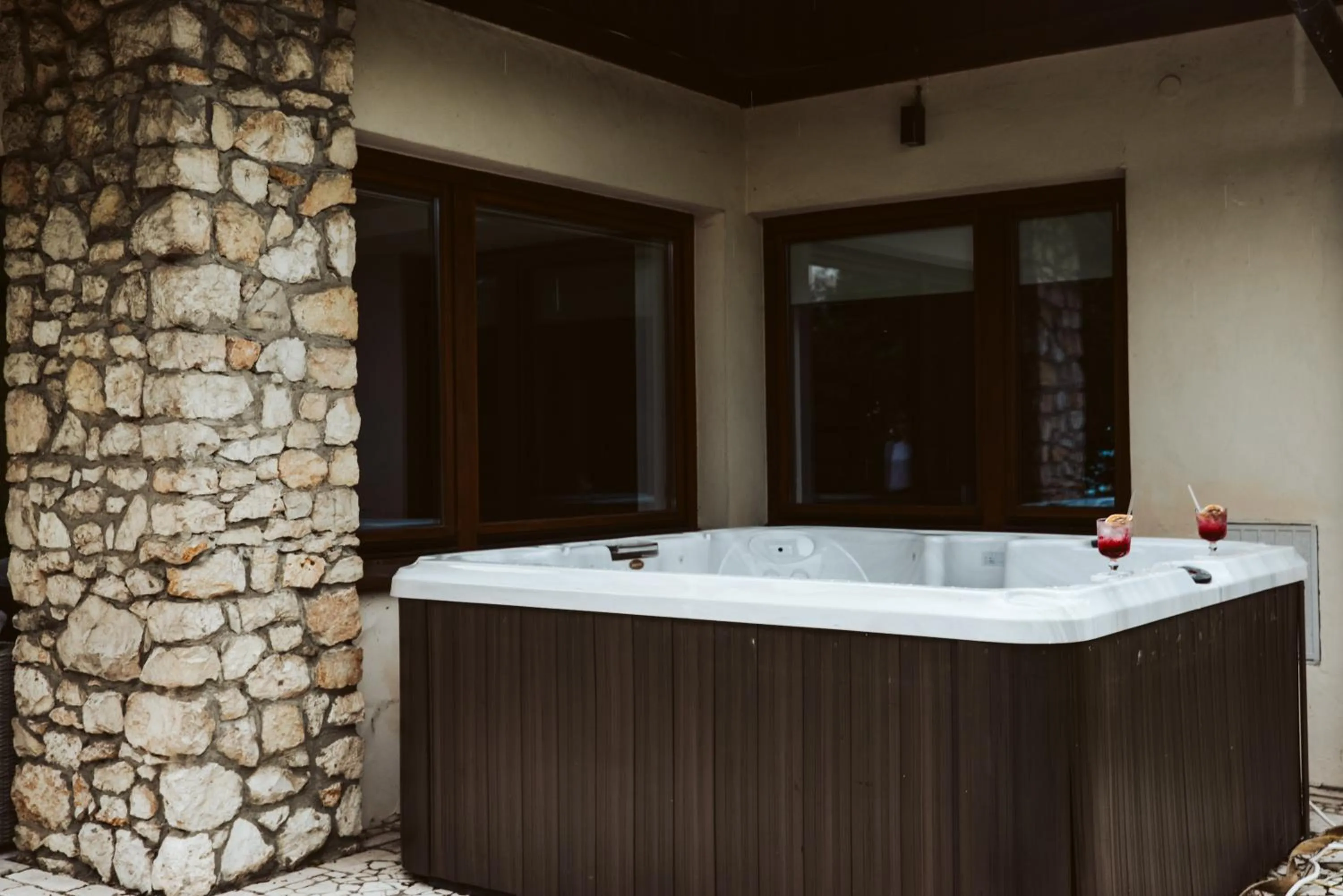 Property building in Dwór w Tomaszowicach