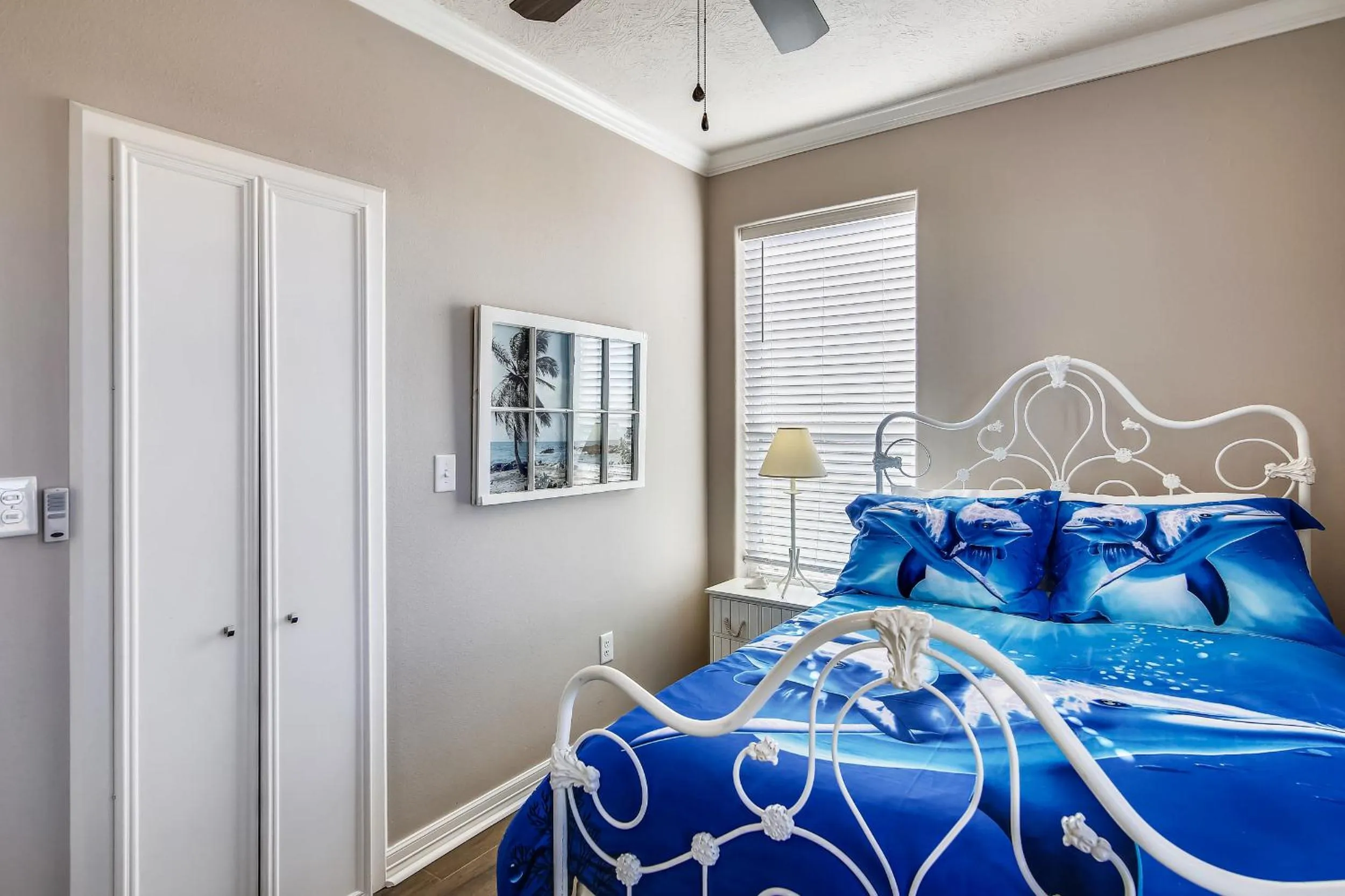 Bed in Enchanted Beachfront