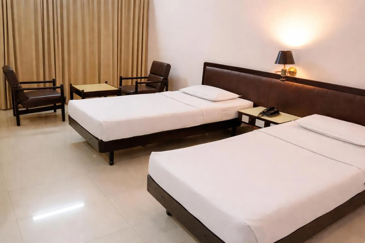 Bedroom in Hotel Indraprastha
