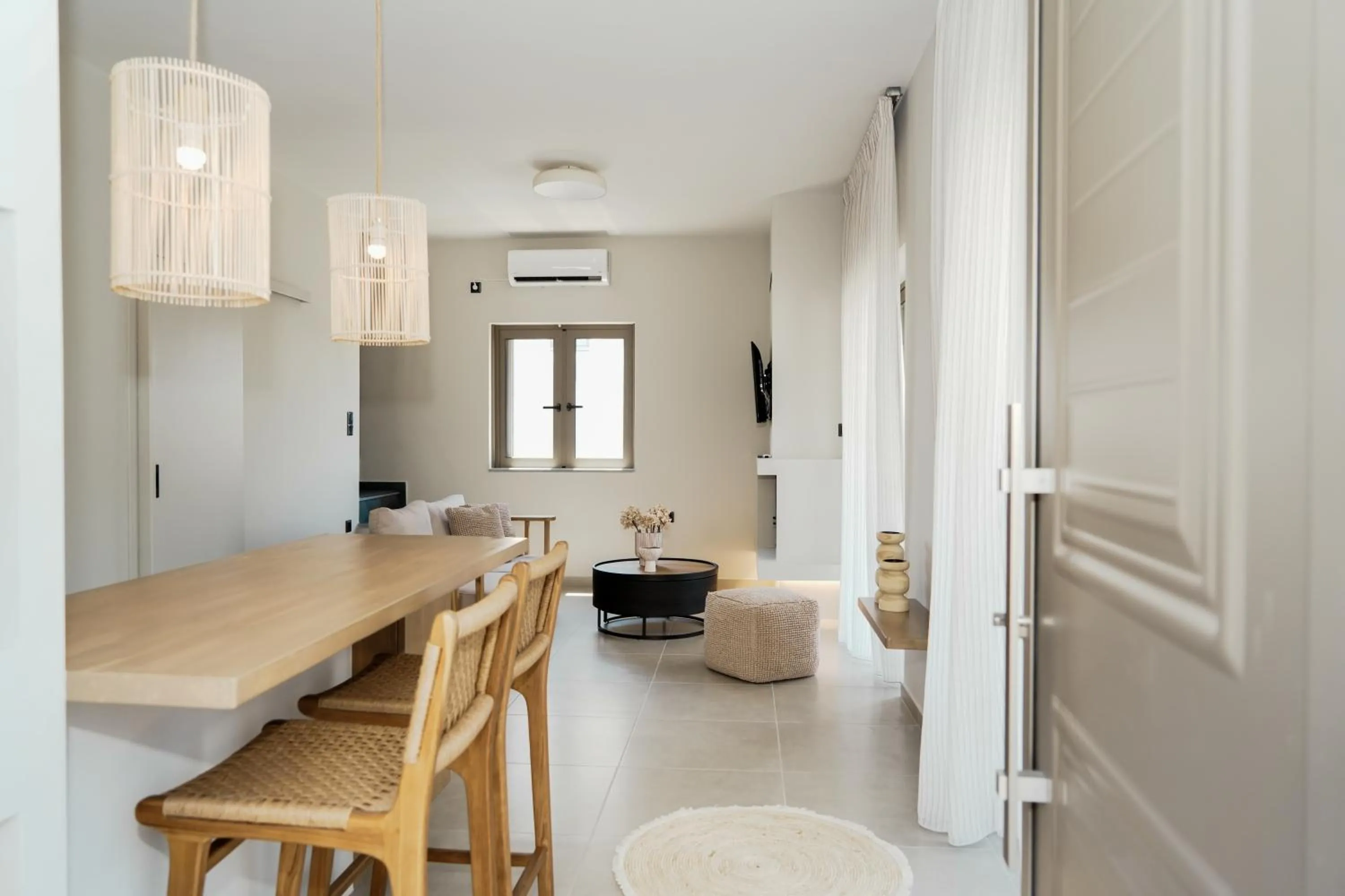 Living room in Vardians Villas & Suites