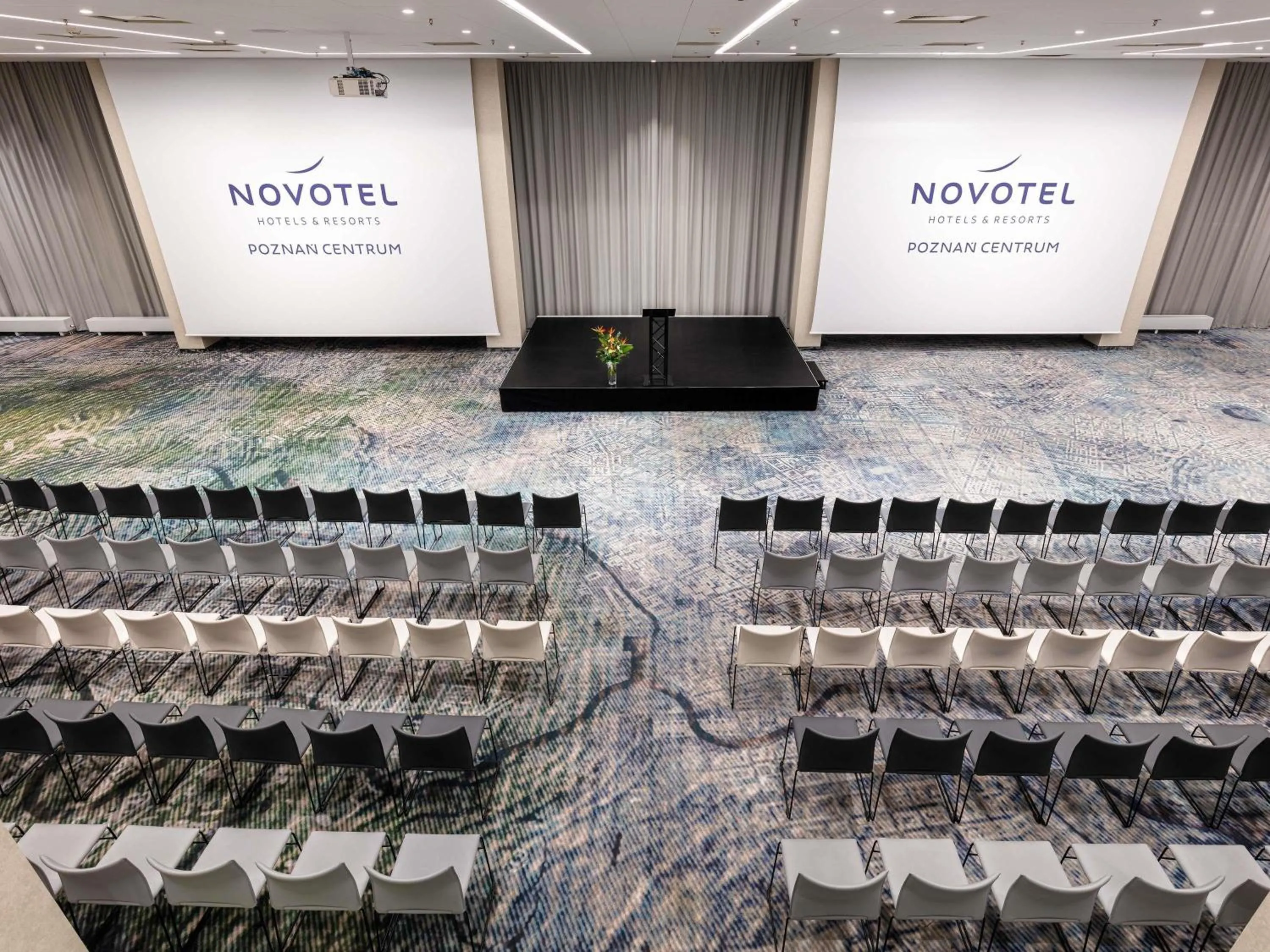 Meeting/conference room in Novotel Poznan Centrum