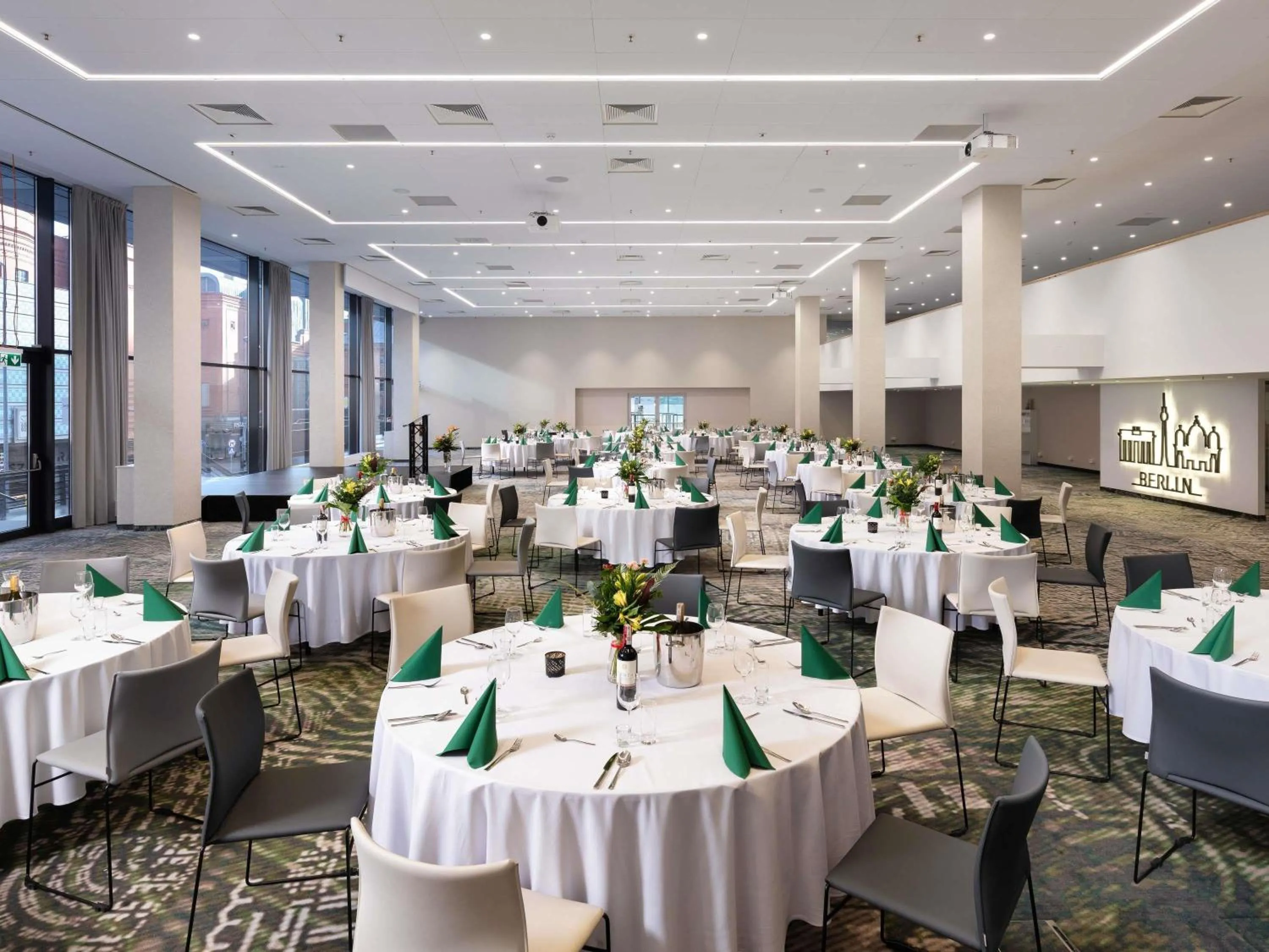Meeting/conference room in Novotel Poznan Centrum