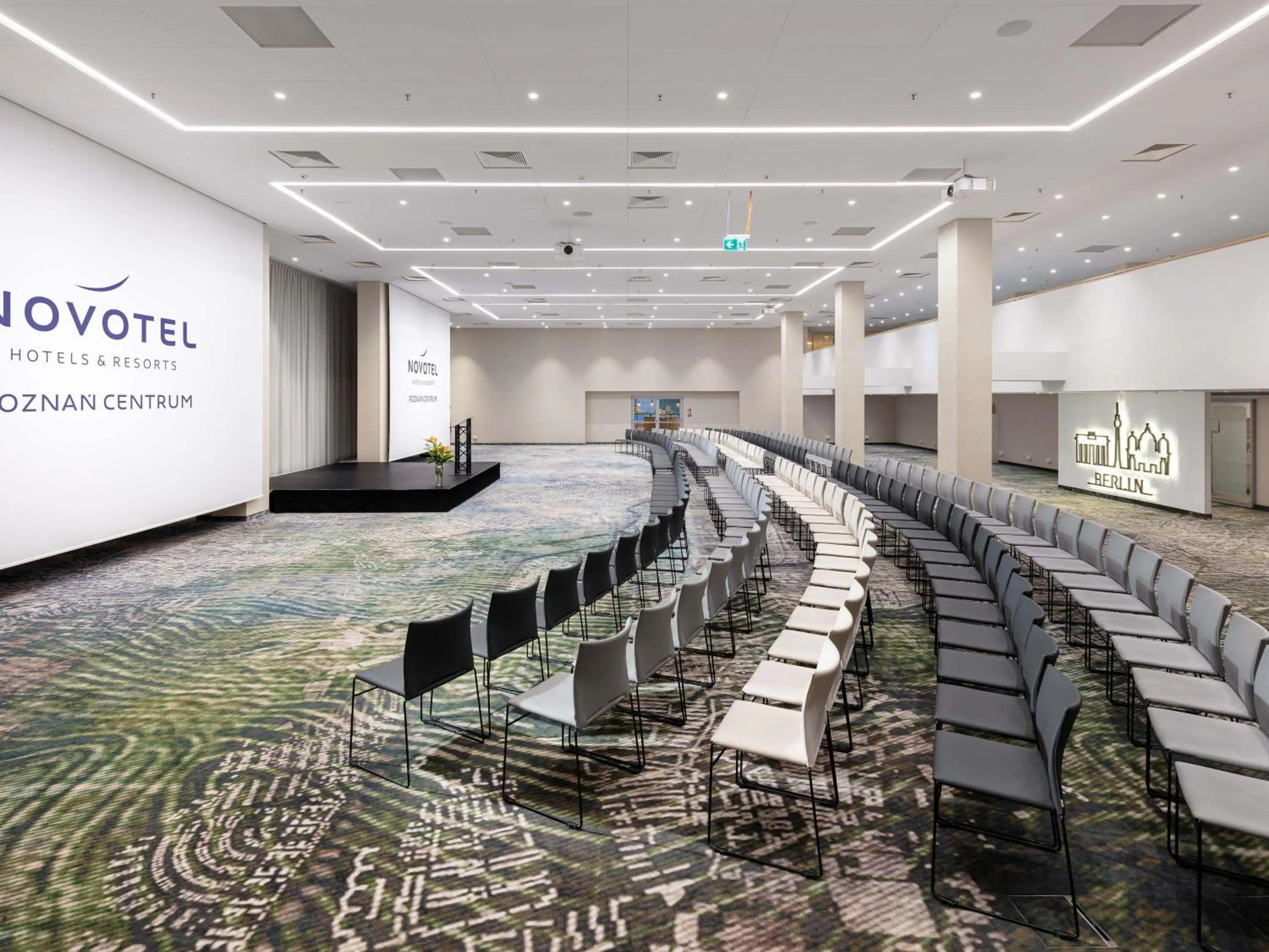 Meeting/conference room in Novotel Poznan Centrum