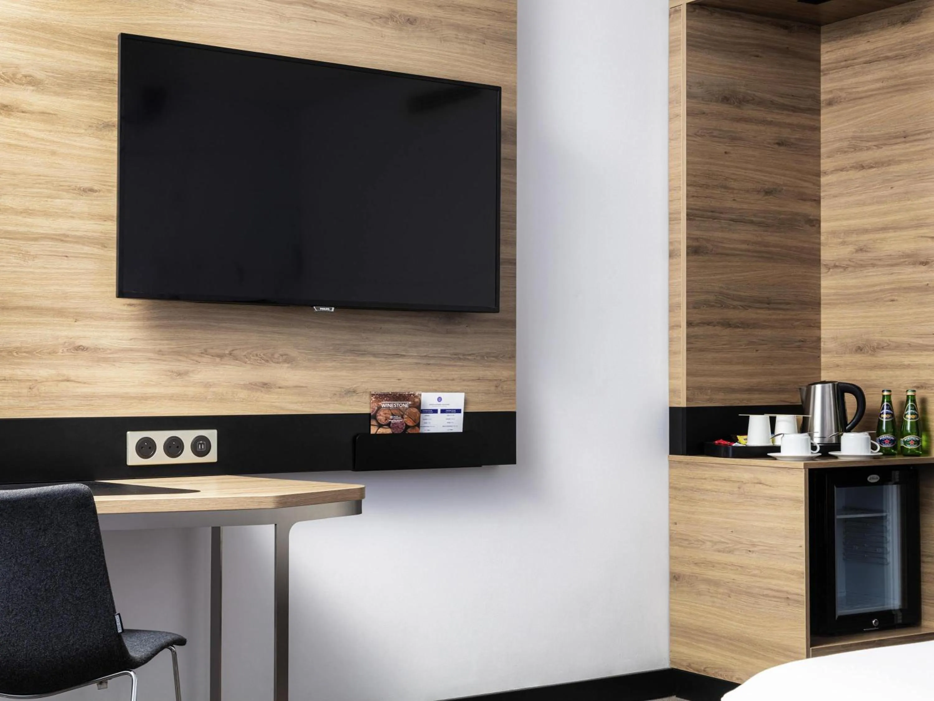 Bedroom in Novotel Poznan Centrum