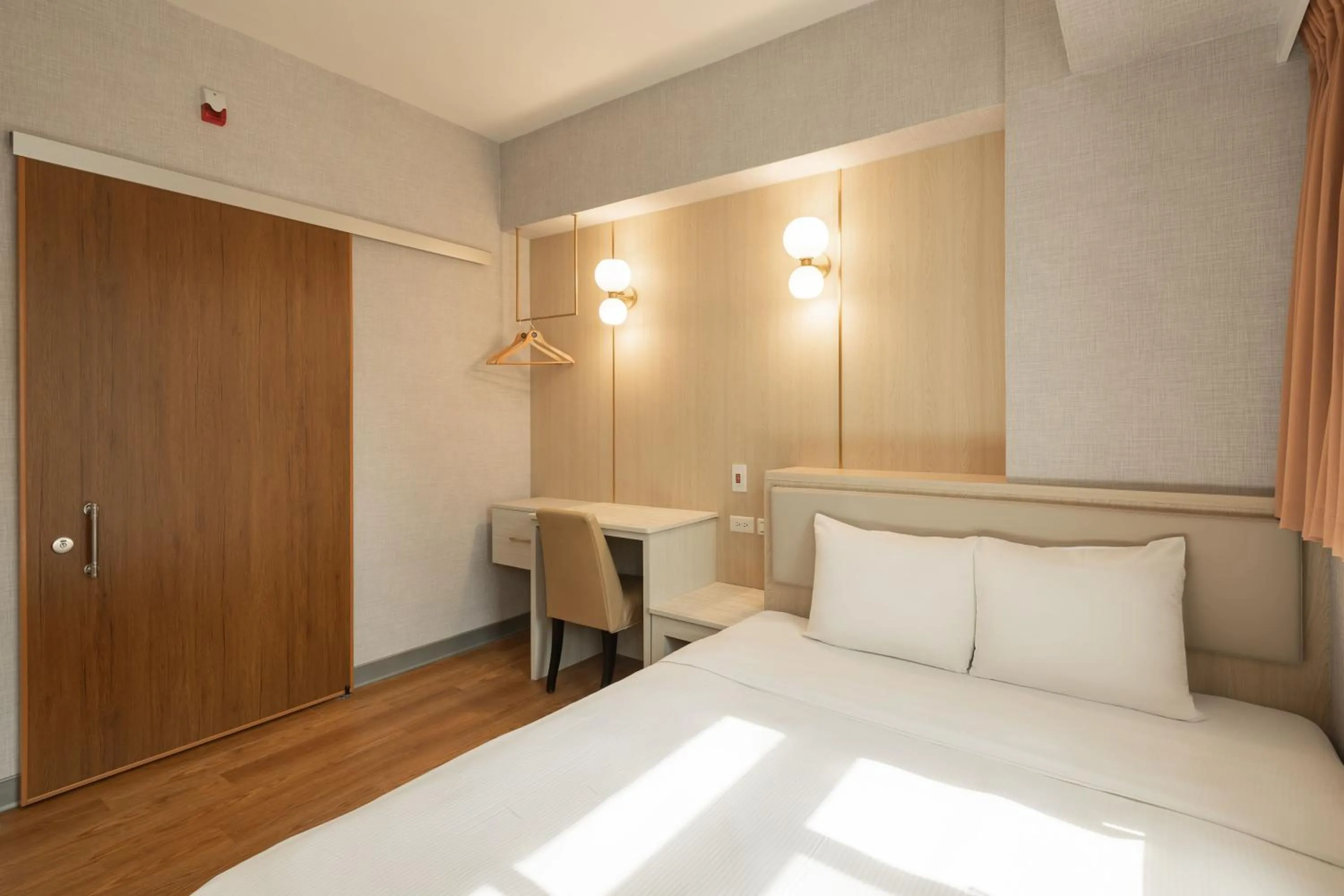 Bed in Kindness Hotel - Weiwuying Branch