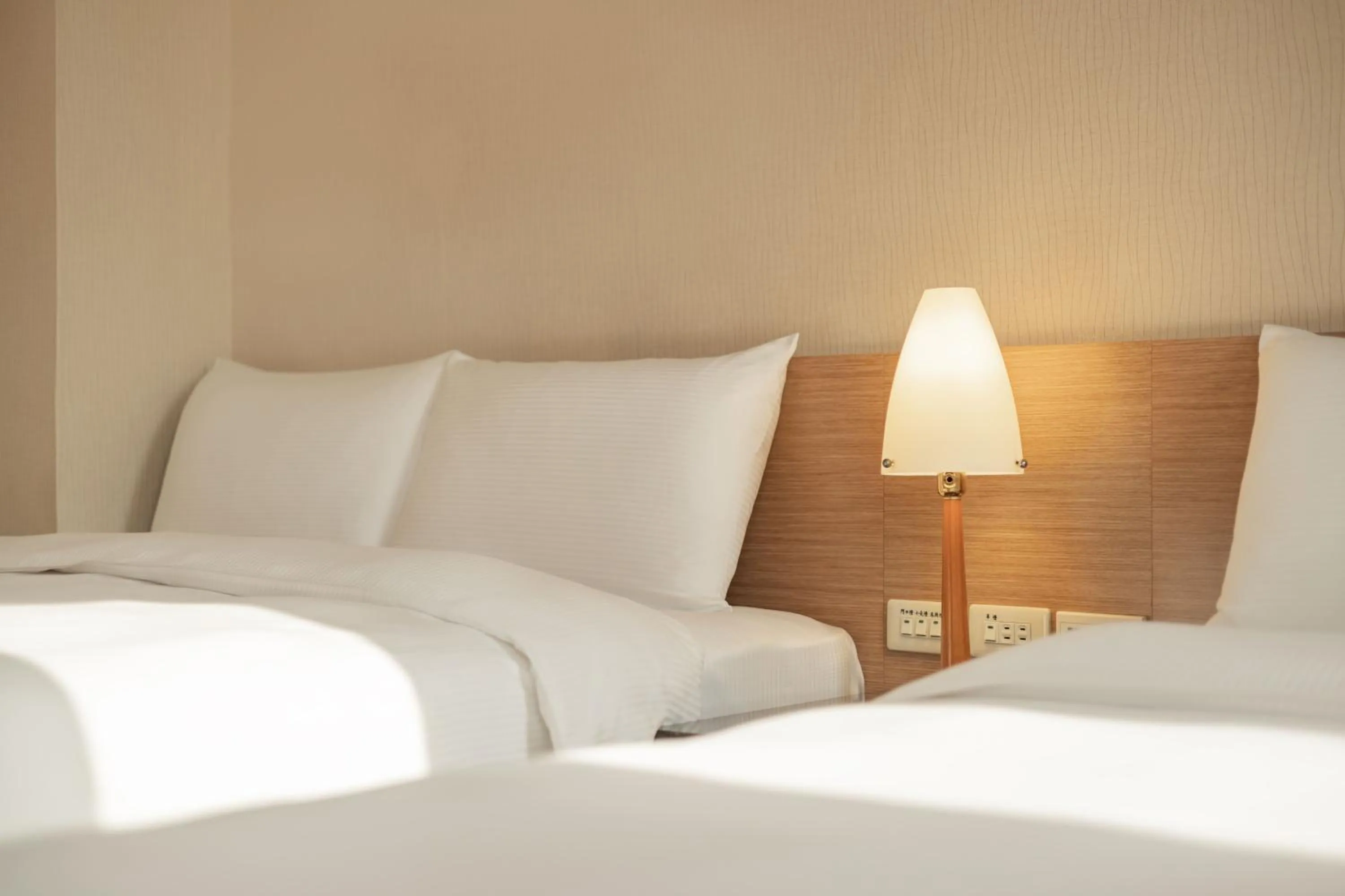 Bedroom, Bed in Kindness Hotel - Wu Jia