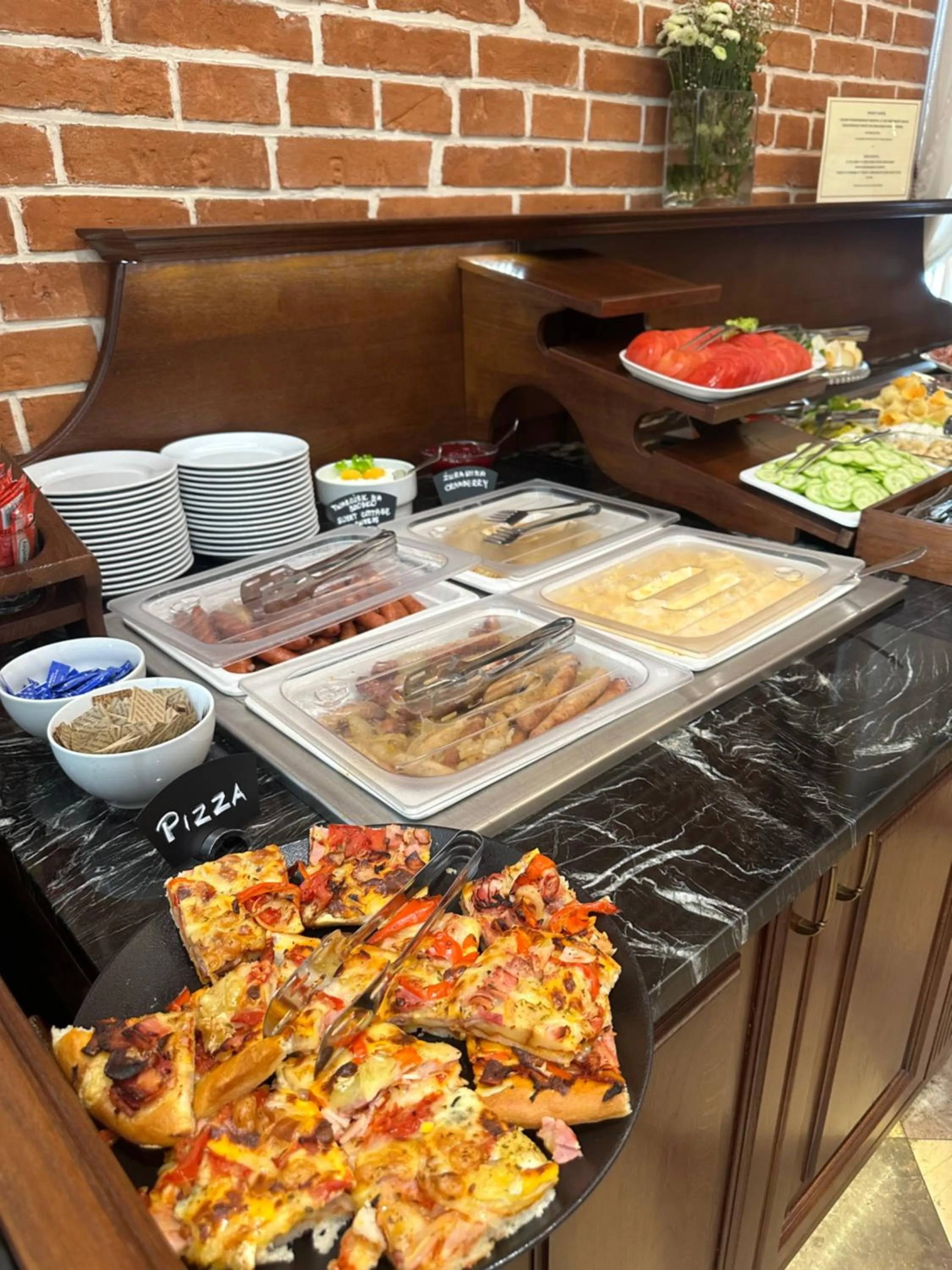 Breakfast in Hotel Polonia