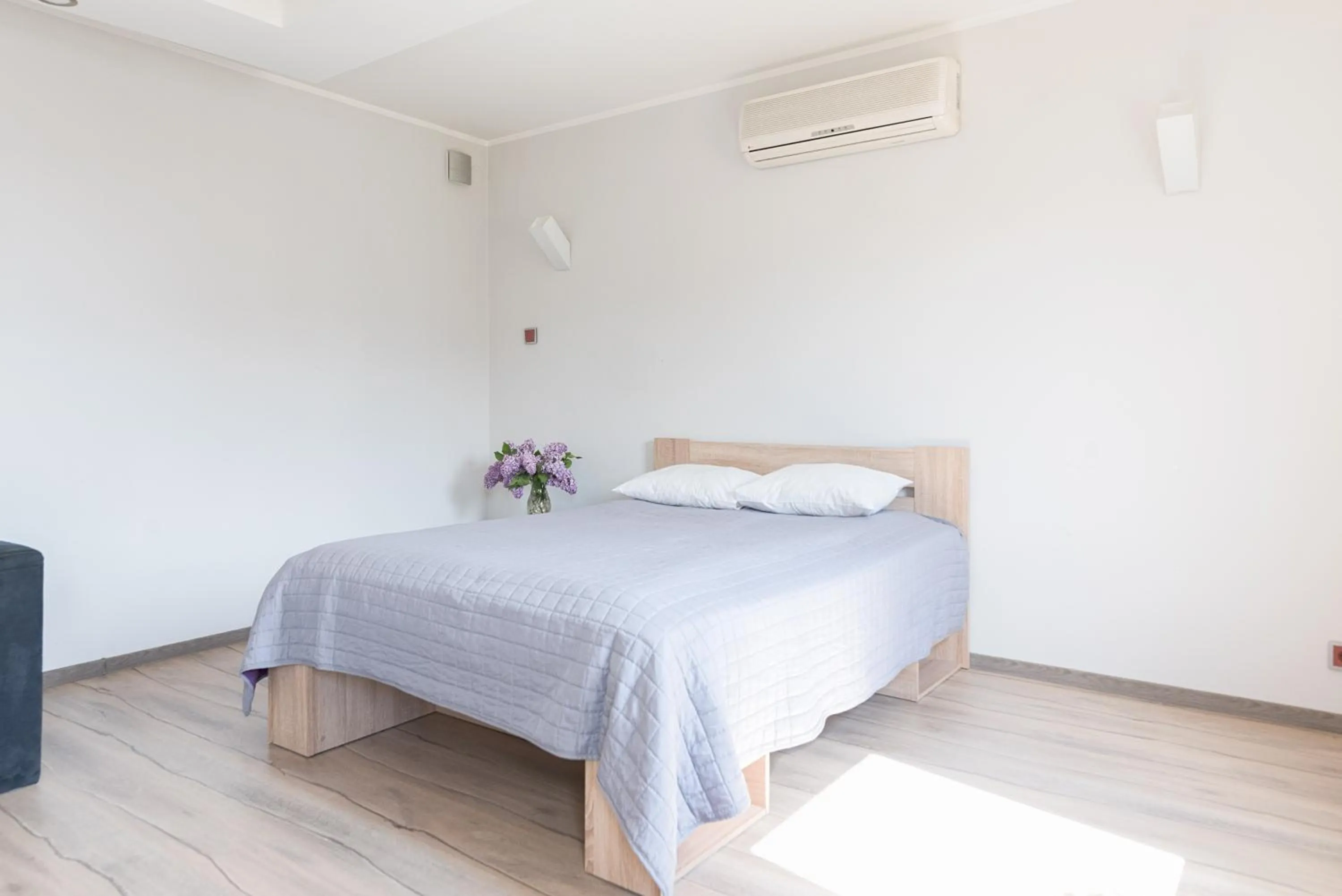 Bed in Warsaw Apartments Magnolie