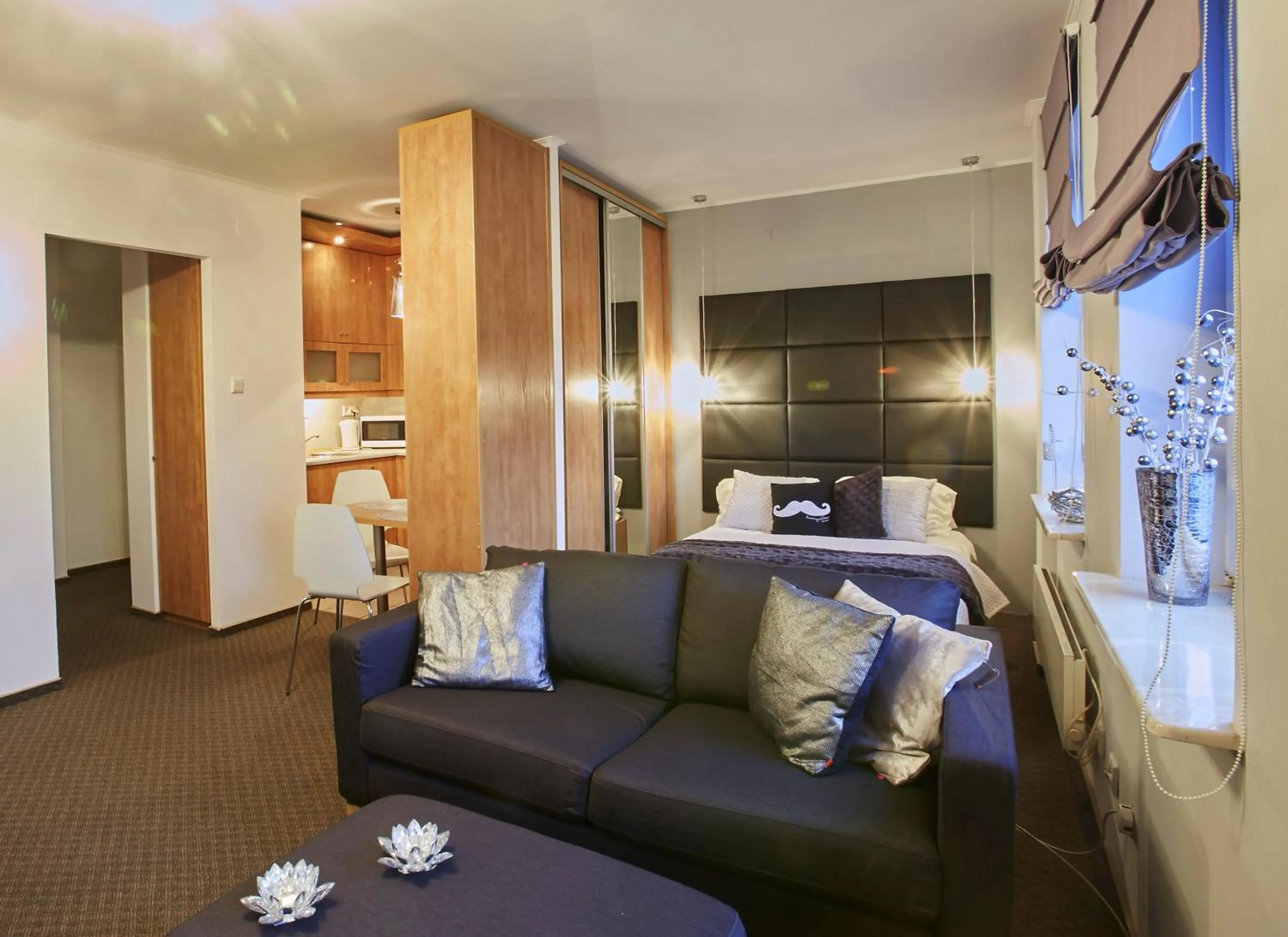 Photo of the whole room in Warsaw Apartments Magnolie