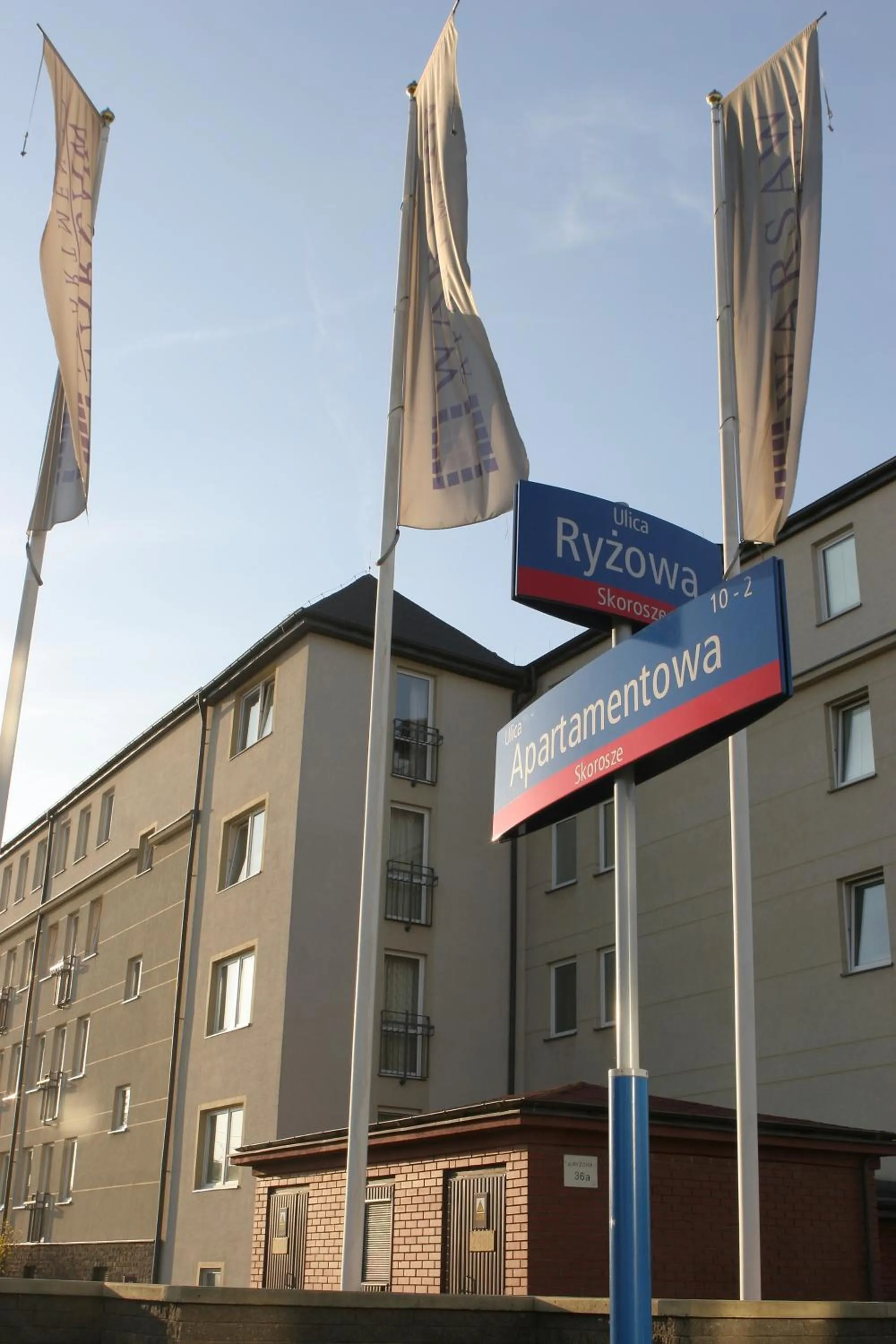 Facade/entrance in Warsaw Apartments Magnolie