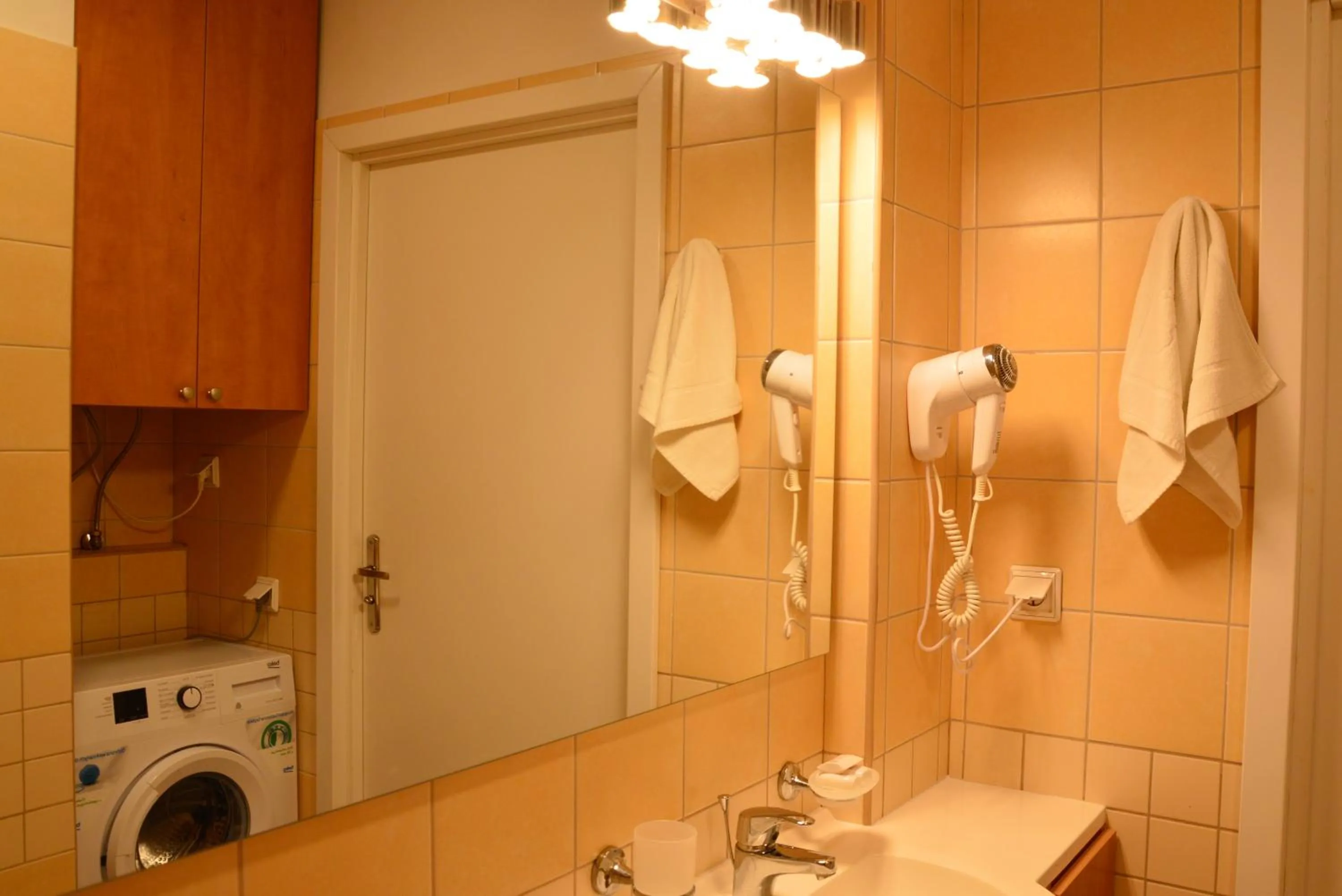 Toilet in Warsaw Apartments Magnolie