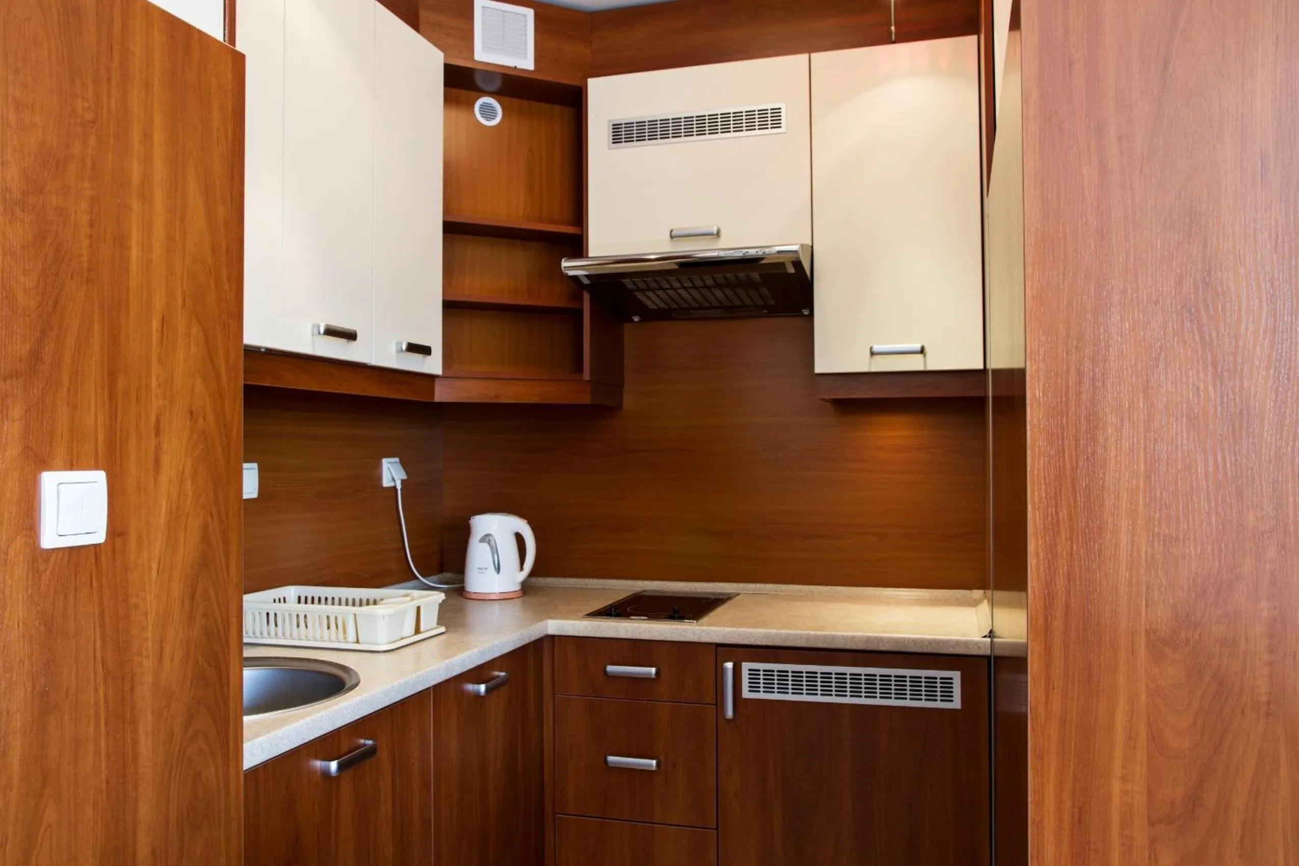 Dining area in Warsaw Apartments Magnolie