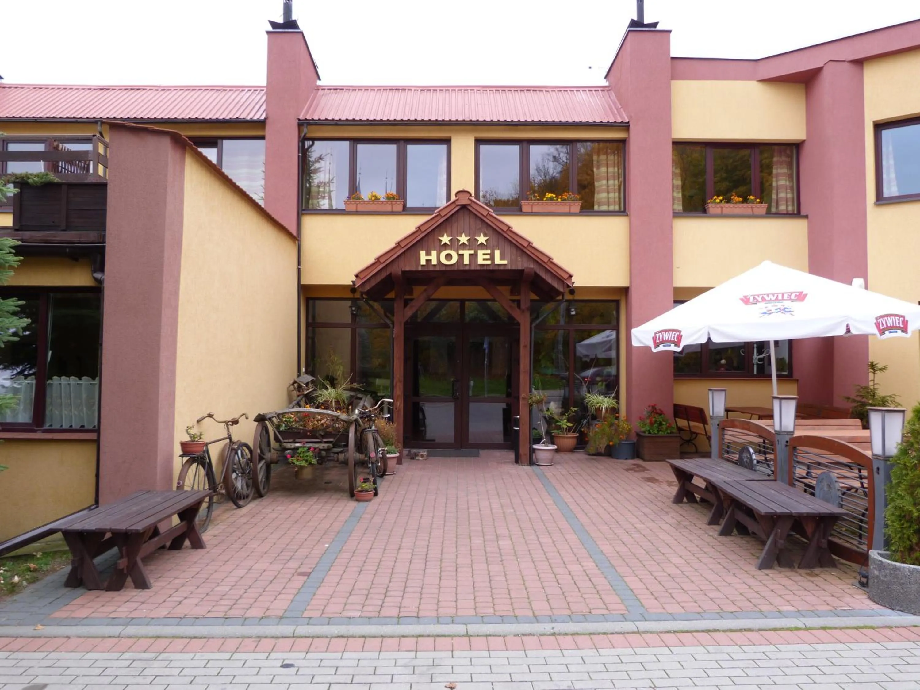 Facade/entrance in Hotel Kopernik