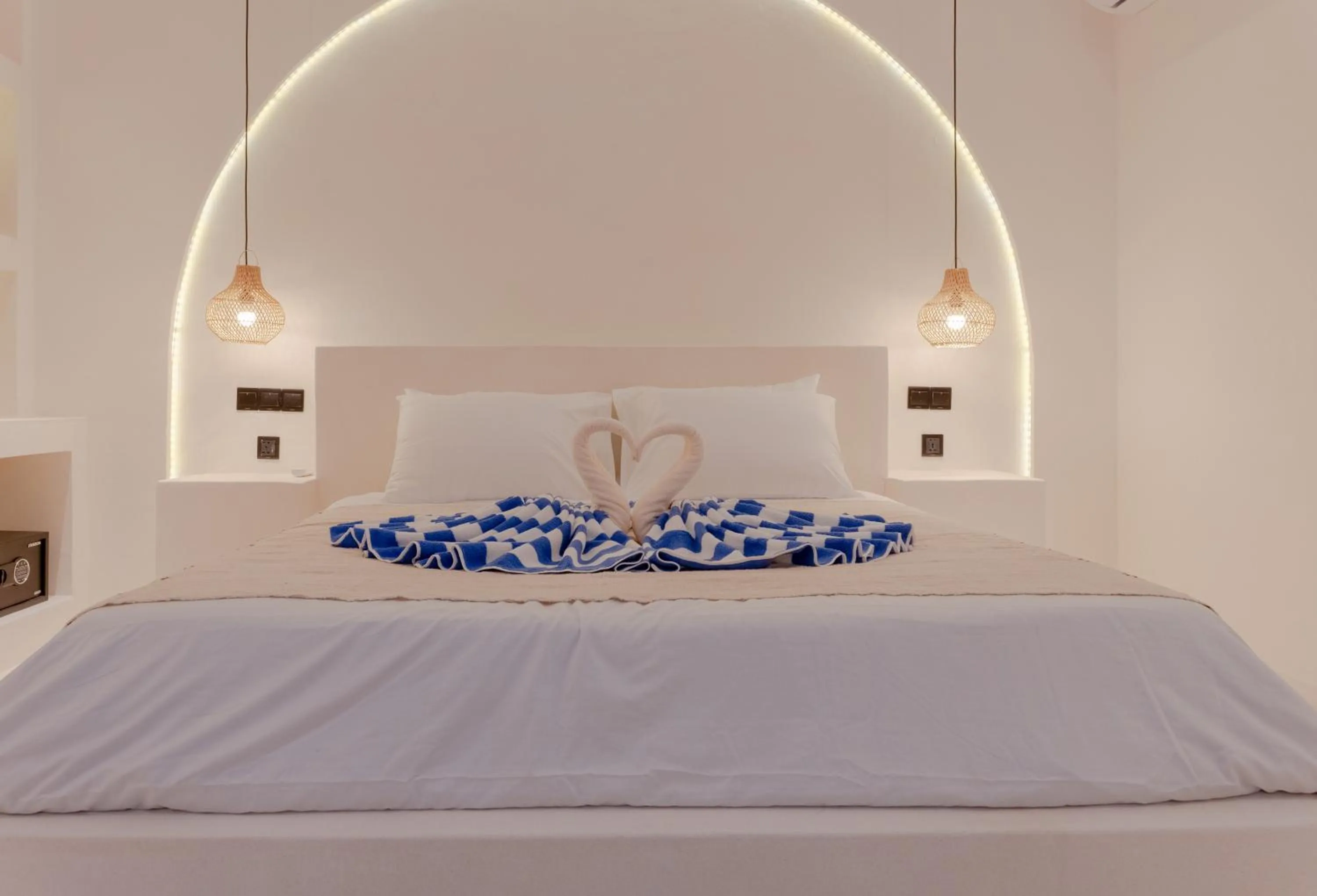 Bed in Gili Inlander Boutique Hotel - Adults Only - Newly Renovated
