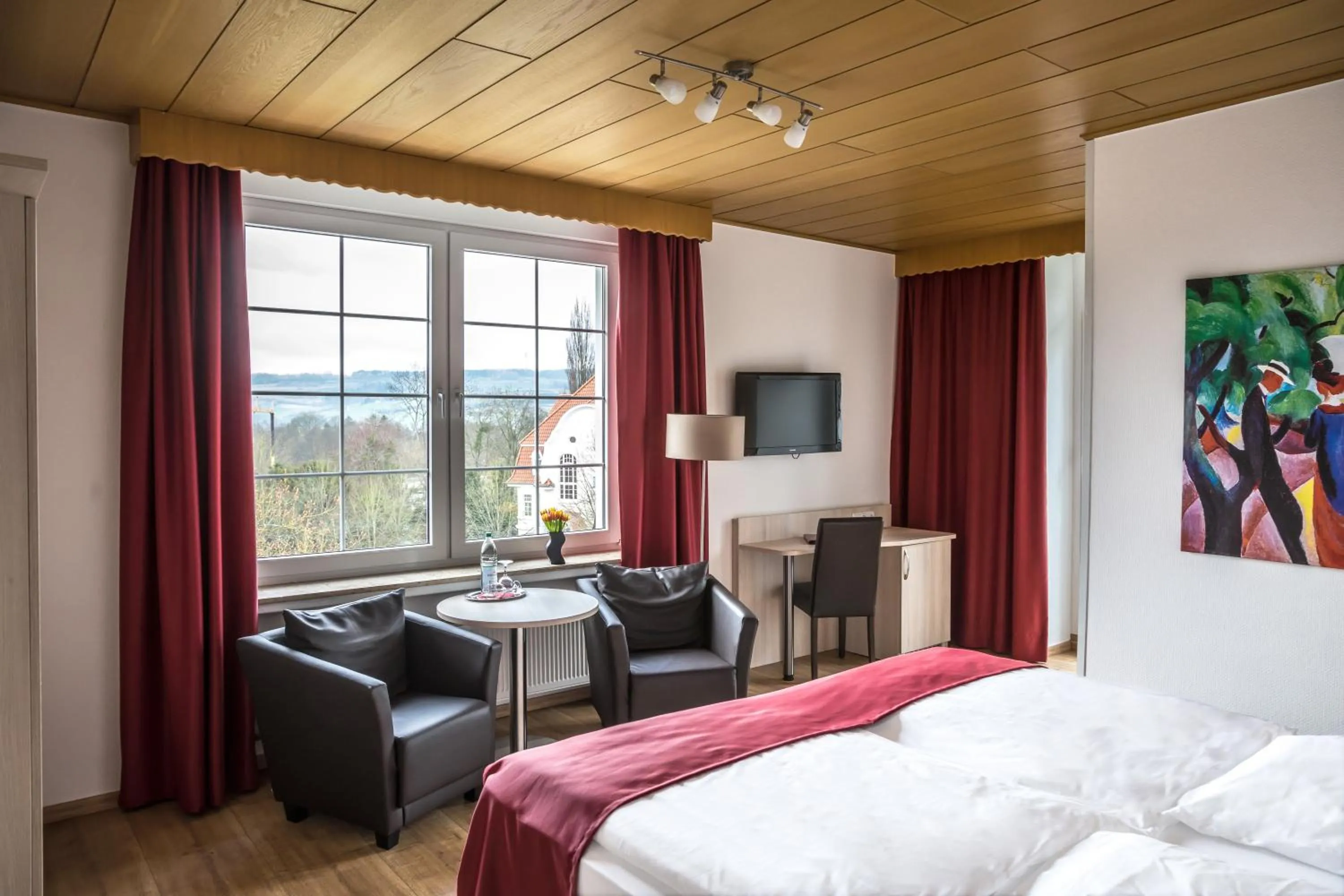 Photo of the whole room, Bed in Parkhotel Pyrmont