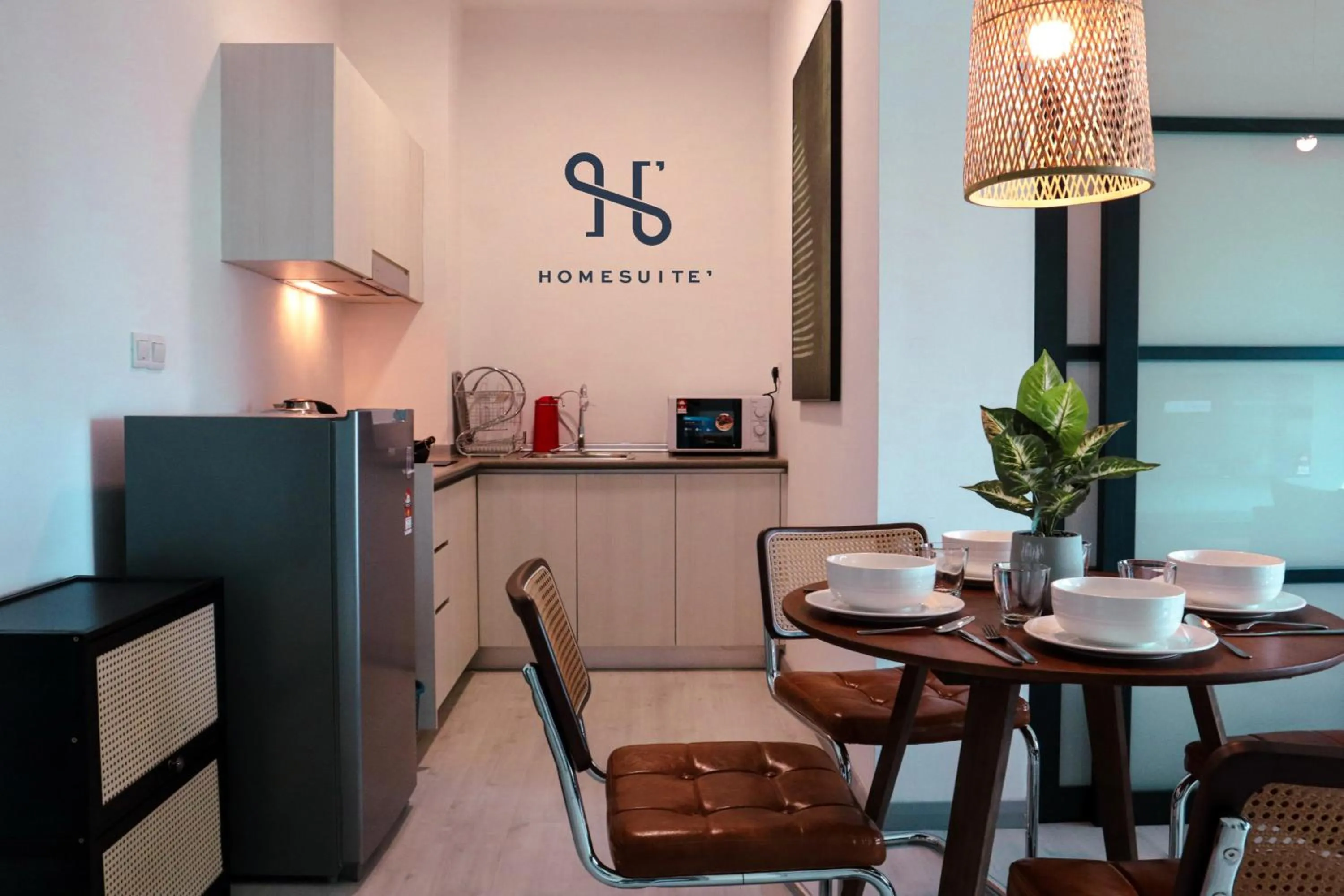 Kitchen or kitchenette in Homesuite' Home at Jesselton Quay