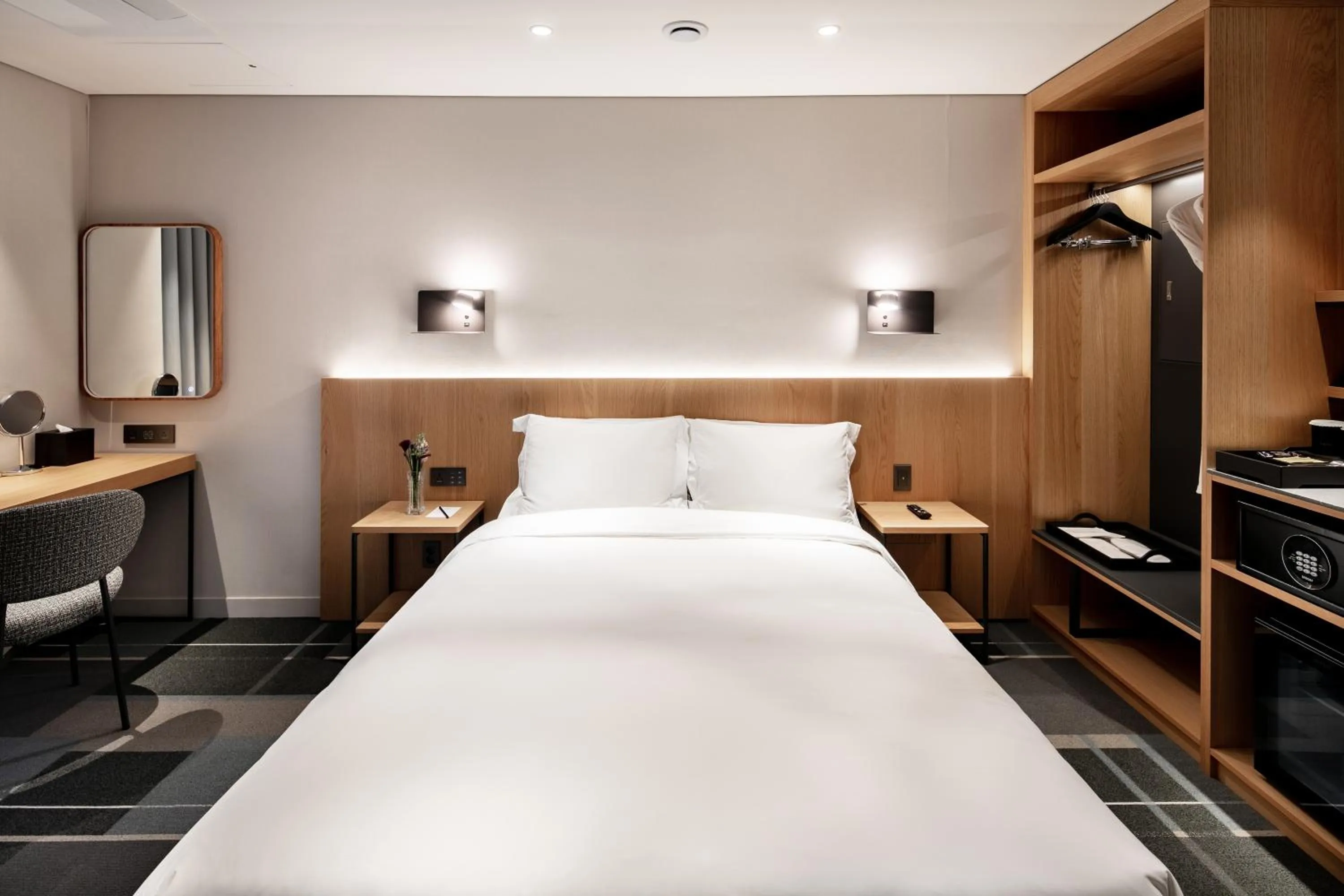 Photo of the whole room, Bed in G3 Hotel Chungmuro