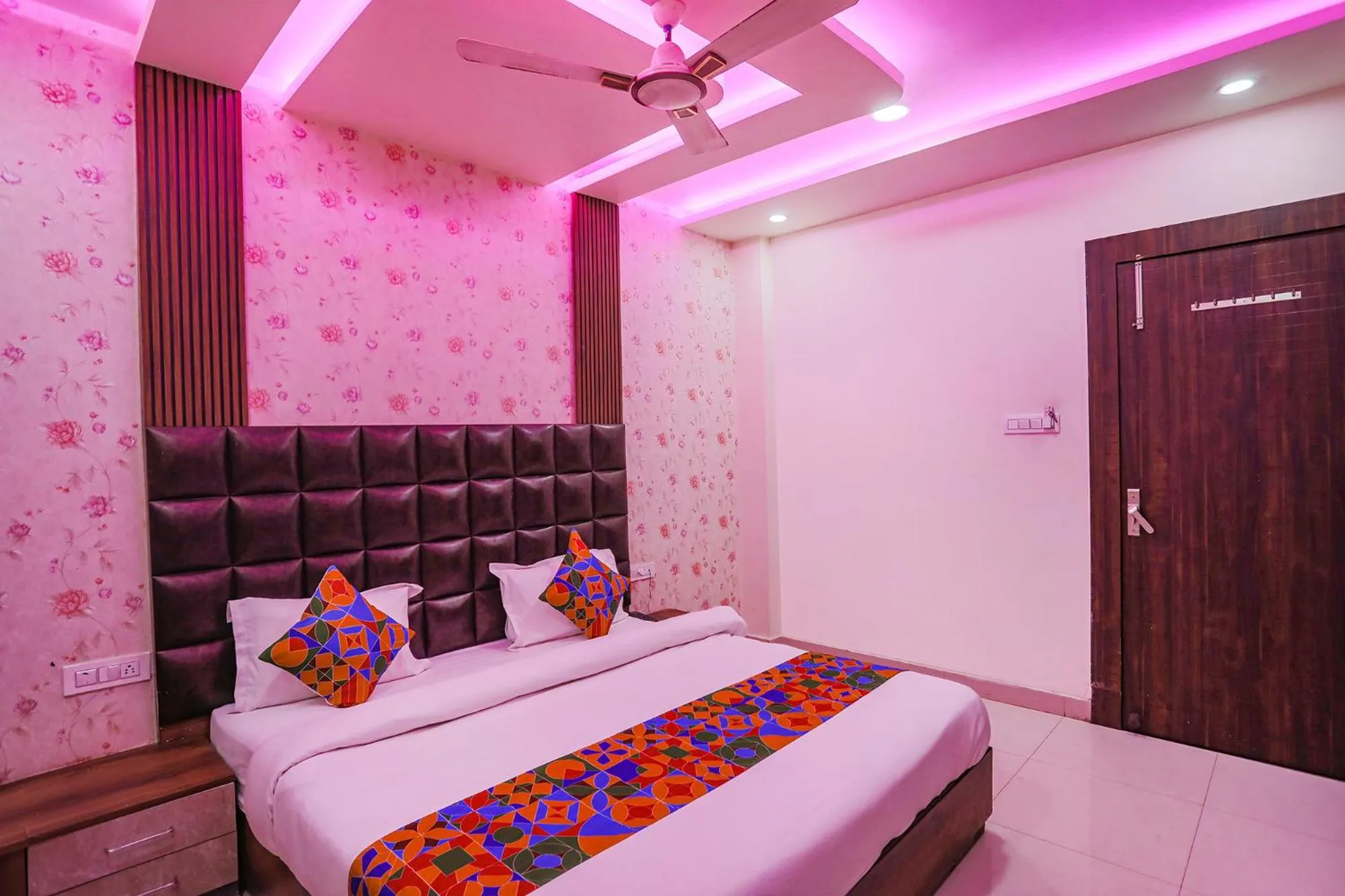 Bed in FabHotel Naman