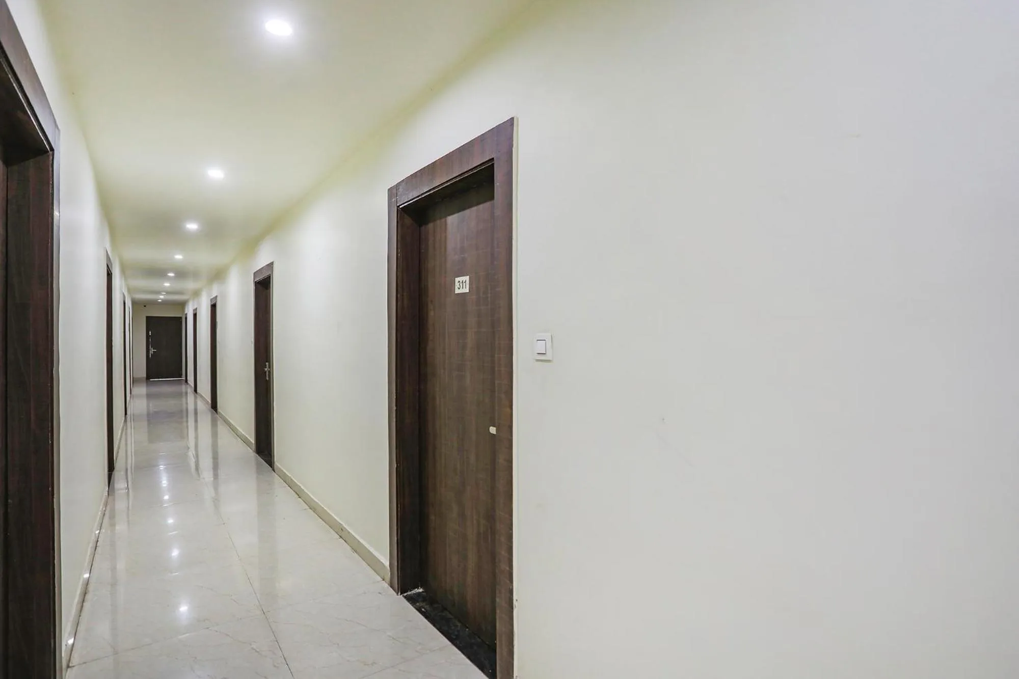 Lobby or reception in FabHotel Naman