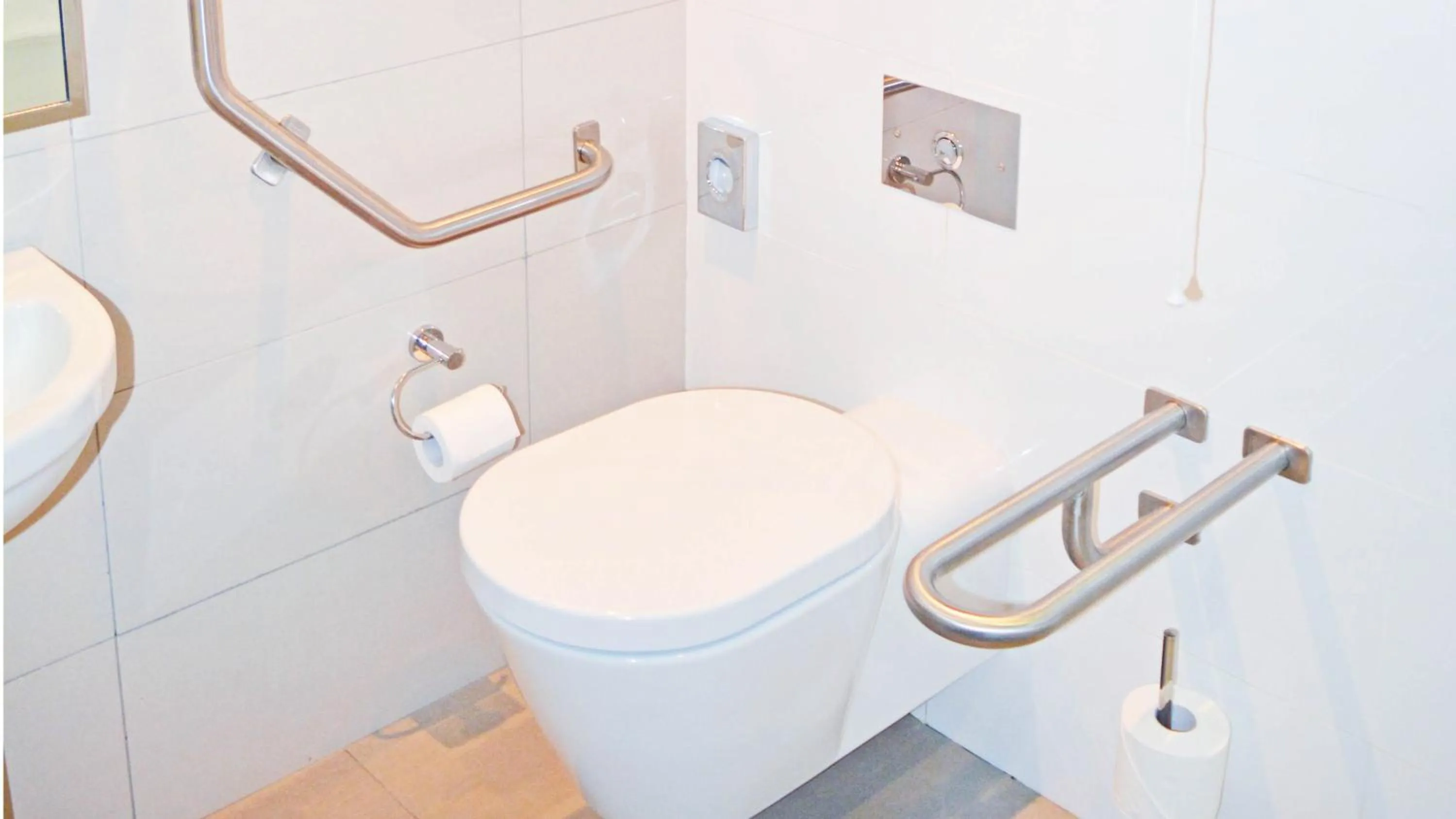 Photo of the whole room in Holiday Inn Mauritius Mon Trésor by IHG