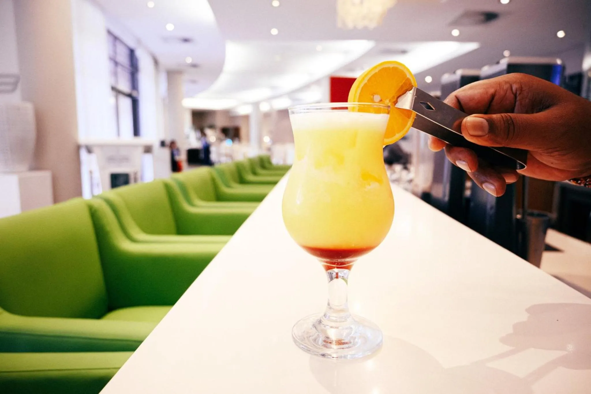 Lounge or bar in Holiday Inn Mauritius Mon Trésor by IHG