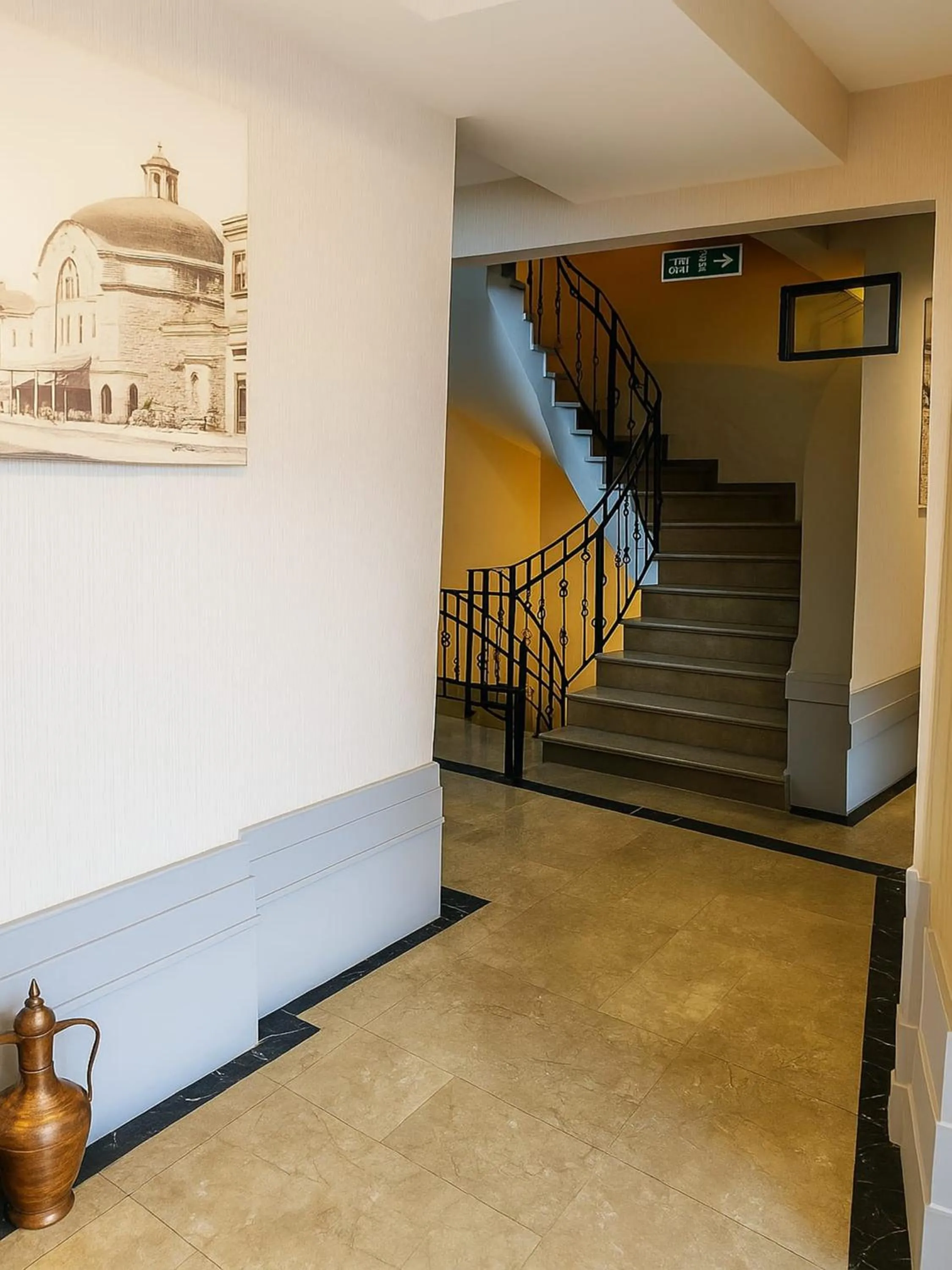 Decorative detail in Imagine Istanbul - Sultanahmet