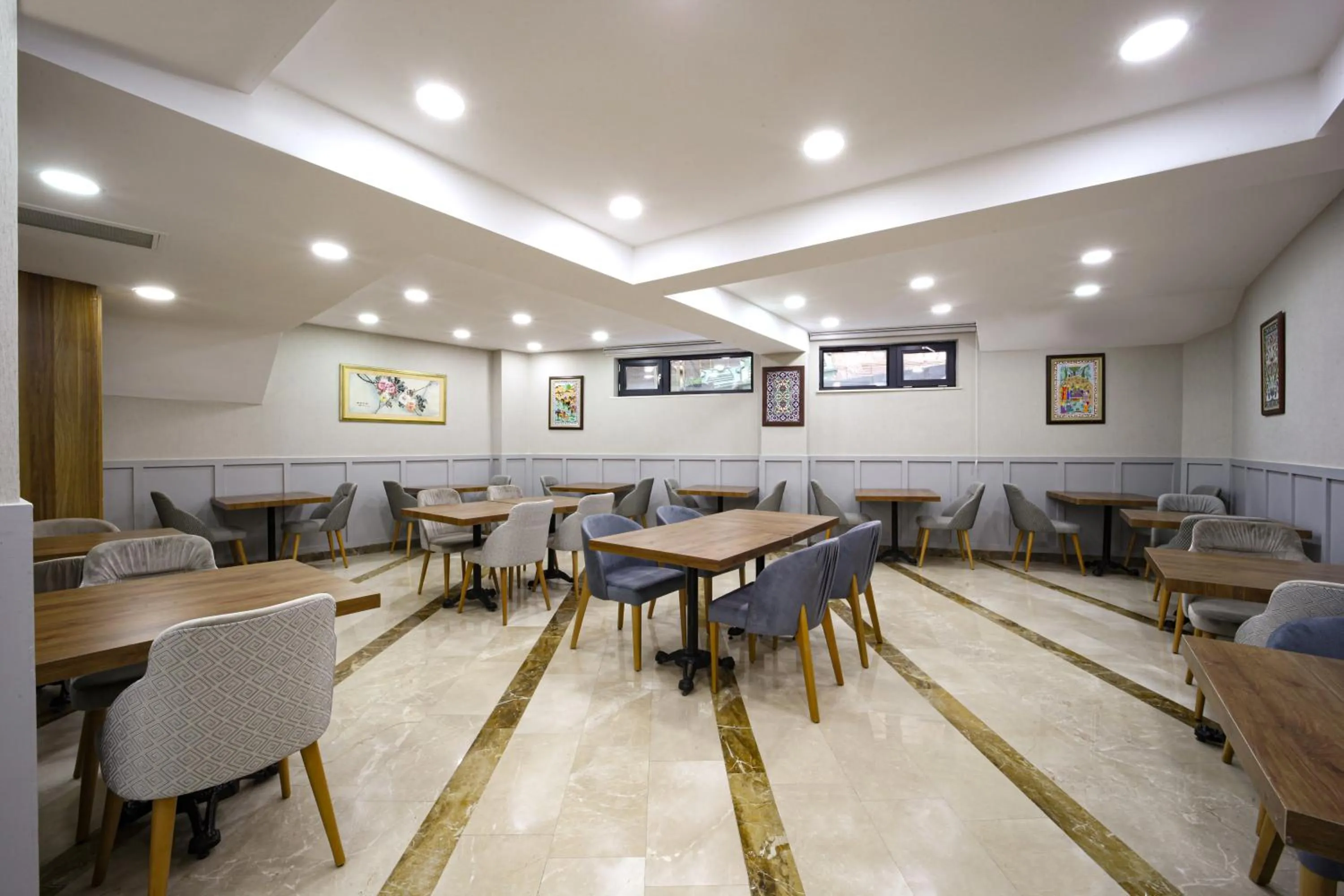 Restaurant/places to eat in Imagine Hotel-Special Category