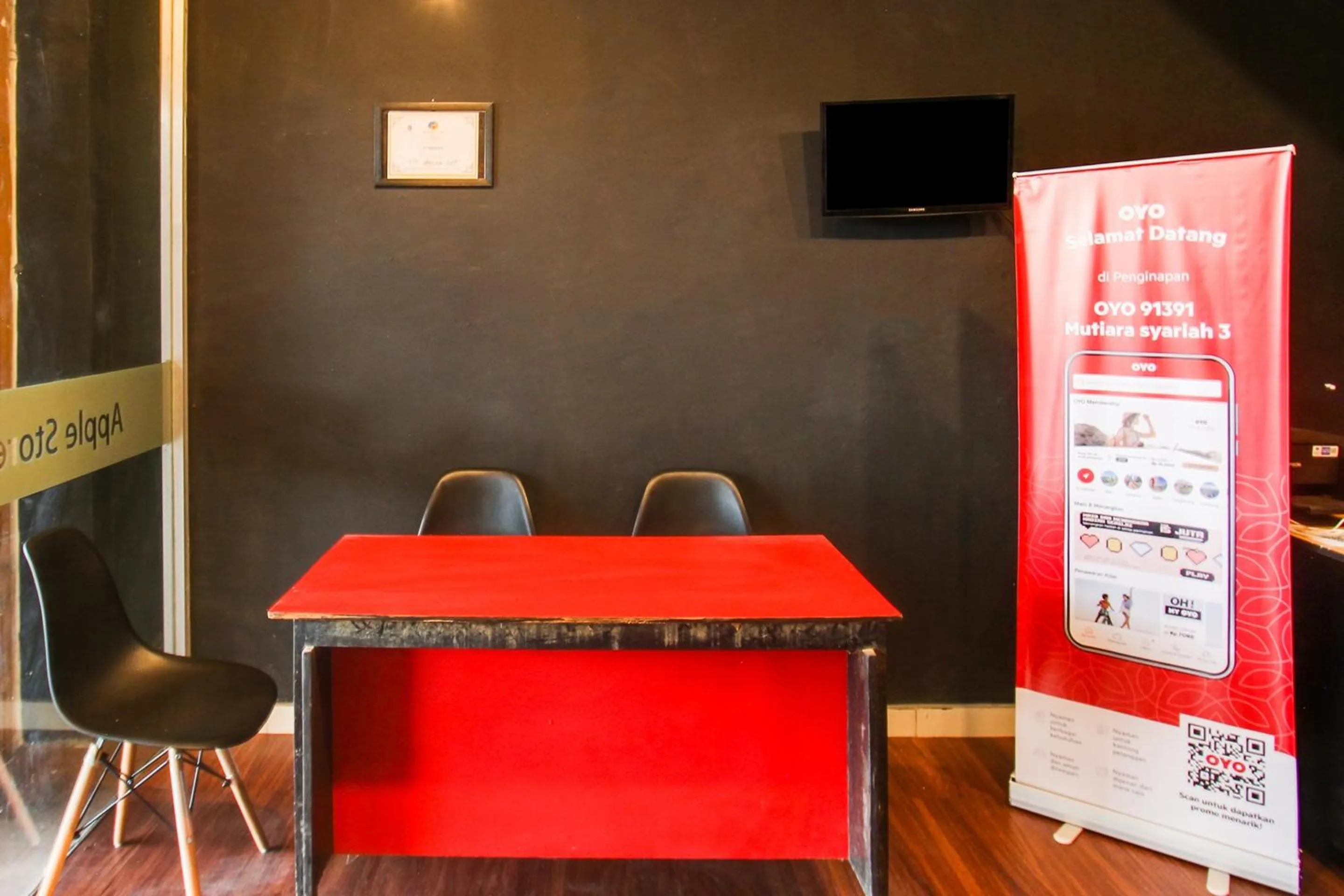 Lobby or reception in OYO 91391 Mutiara Syariah 3