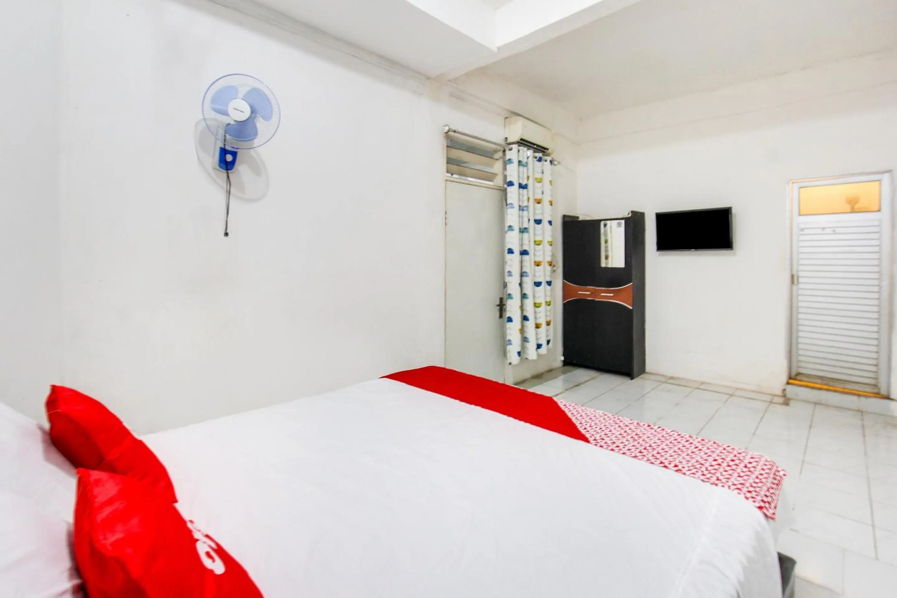 Bedroom, Bed in OYO 91391 Mutiara Syariah 3