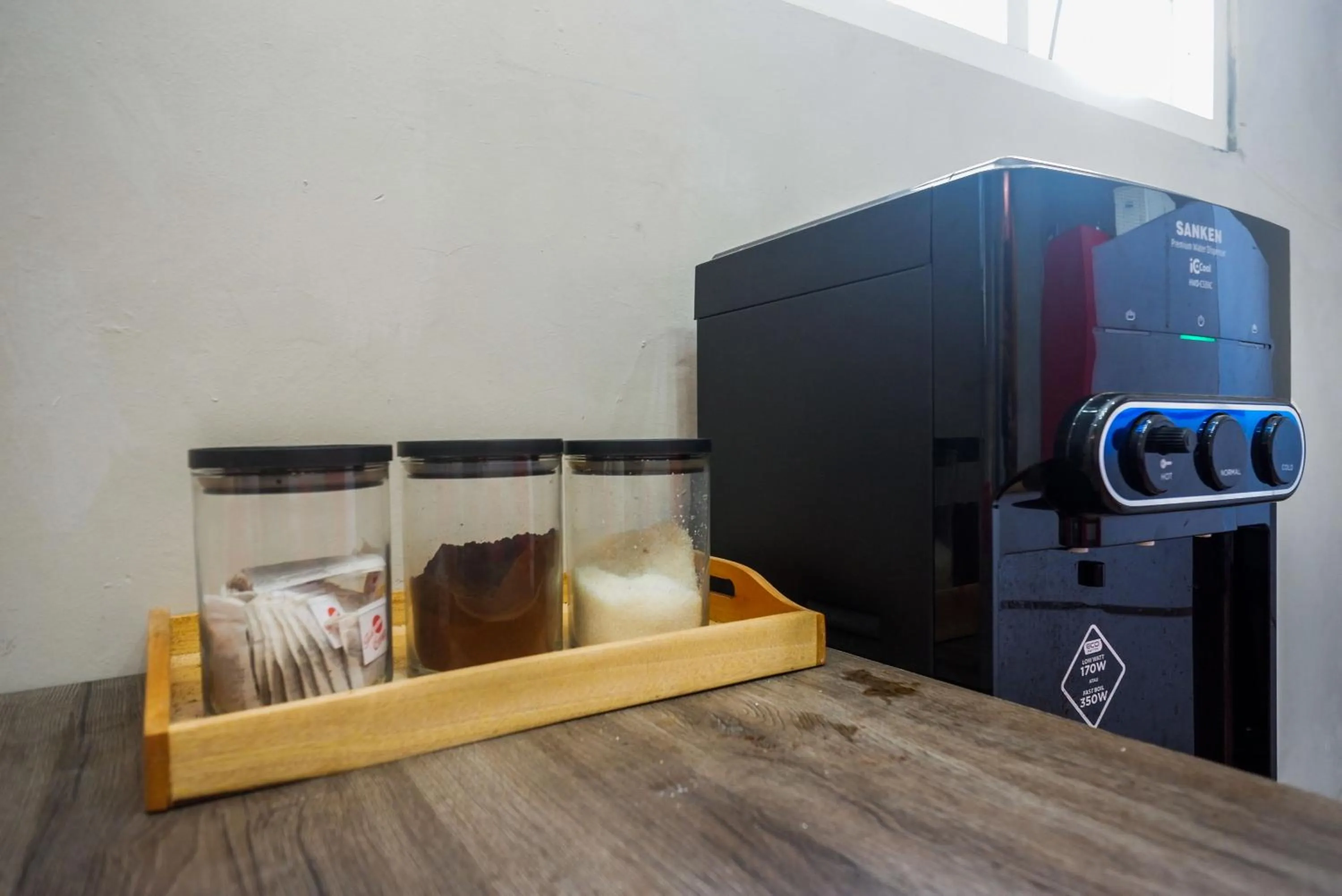 Coffee/tea facilities in RedDoorz @ Jalan Raya Baturaden 2