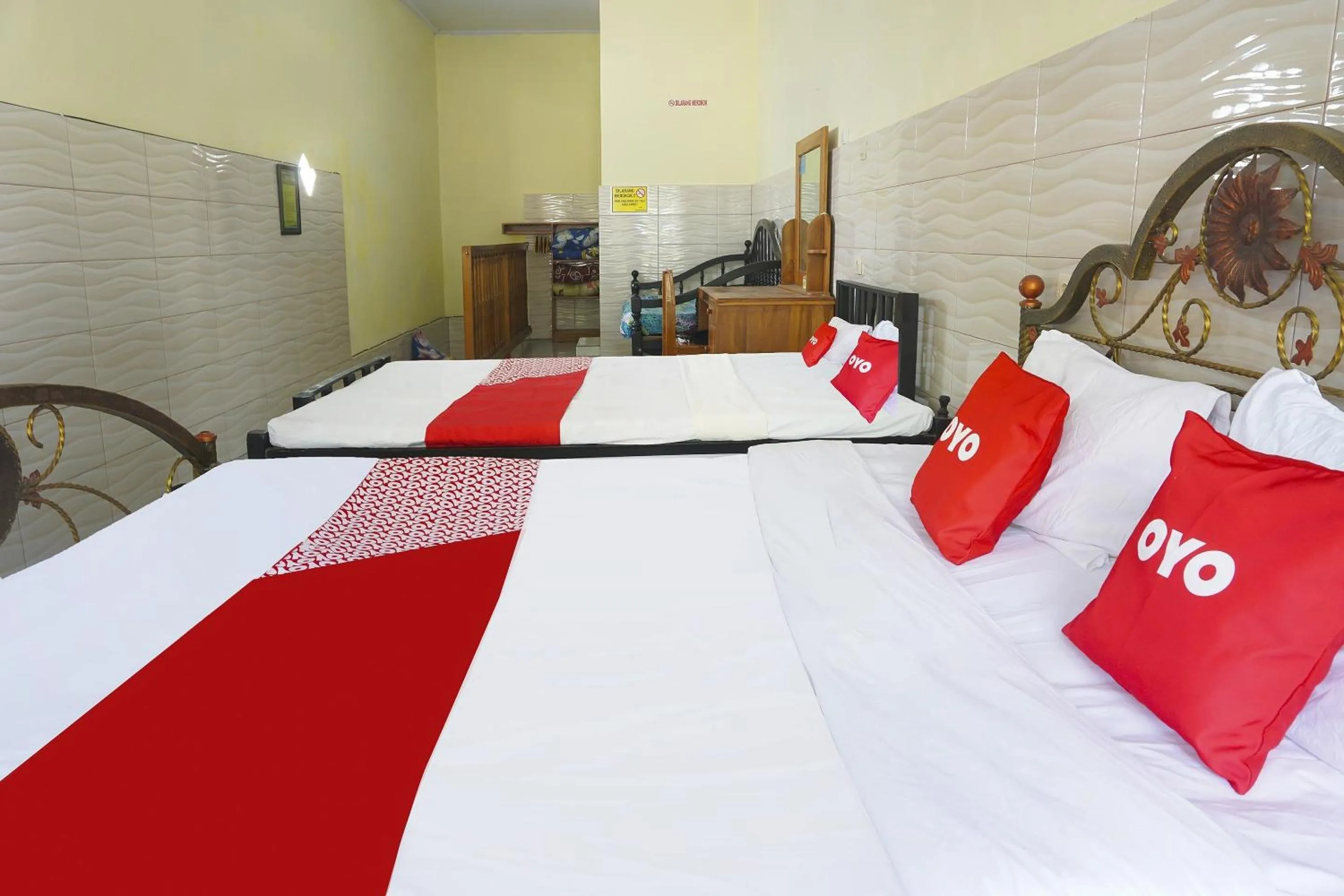 Bedroom, Bed in Hotel O Putih Mulia Homestay Syariah