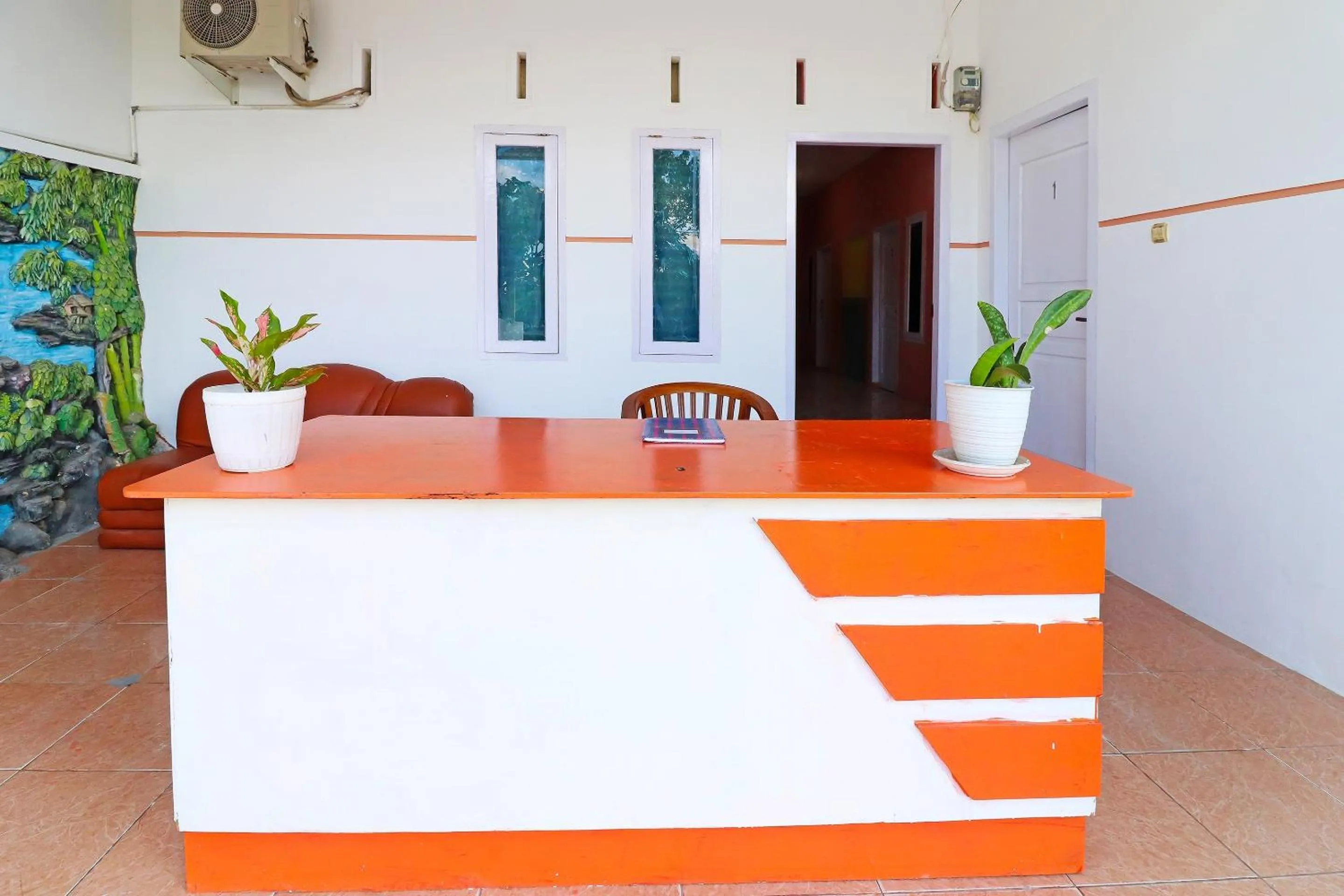 Lobby or reception in OYO 91408 Kas Residence Syariah