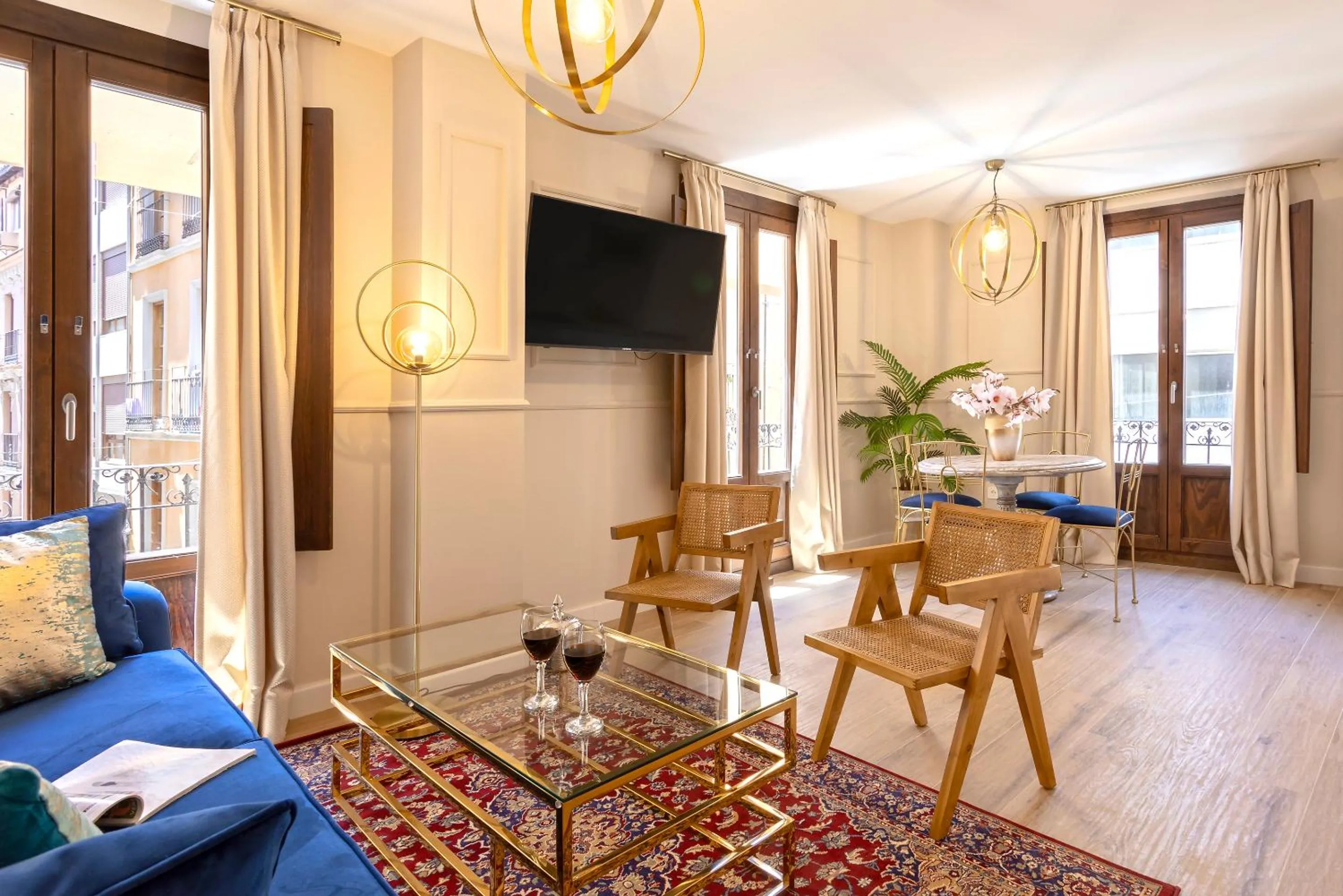 Genteel Home Mesones