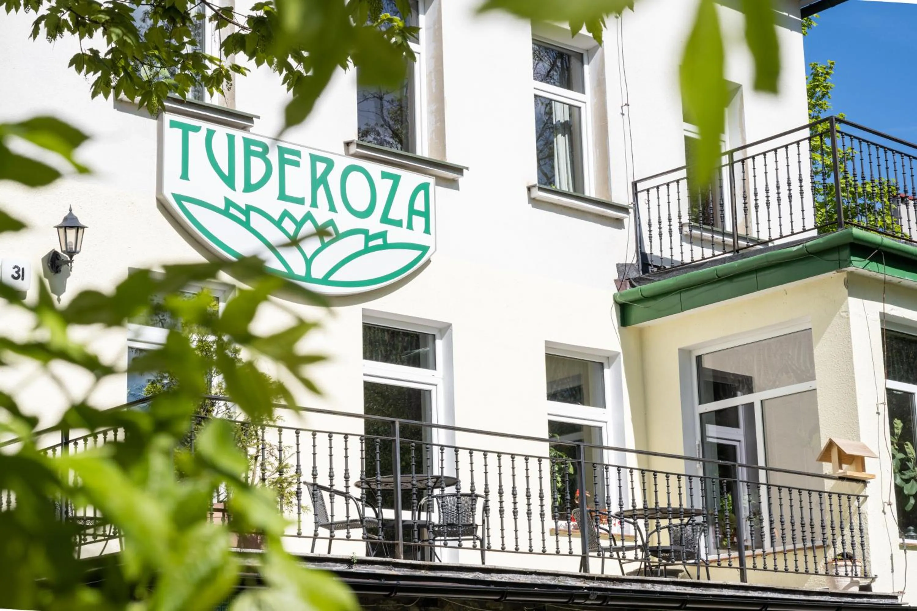 Property building in Tuberoza