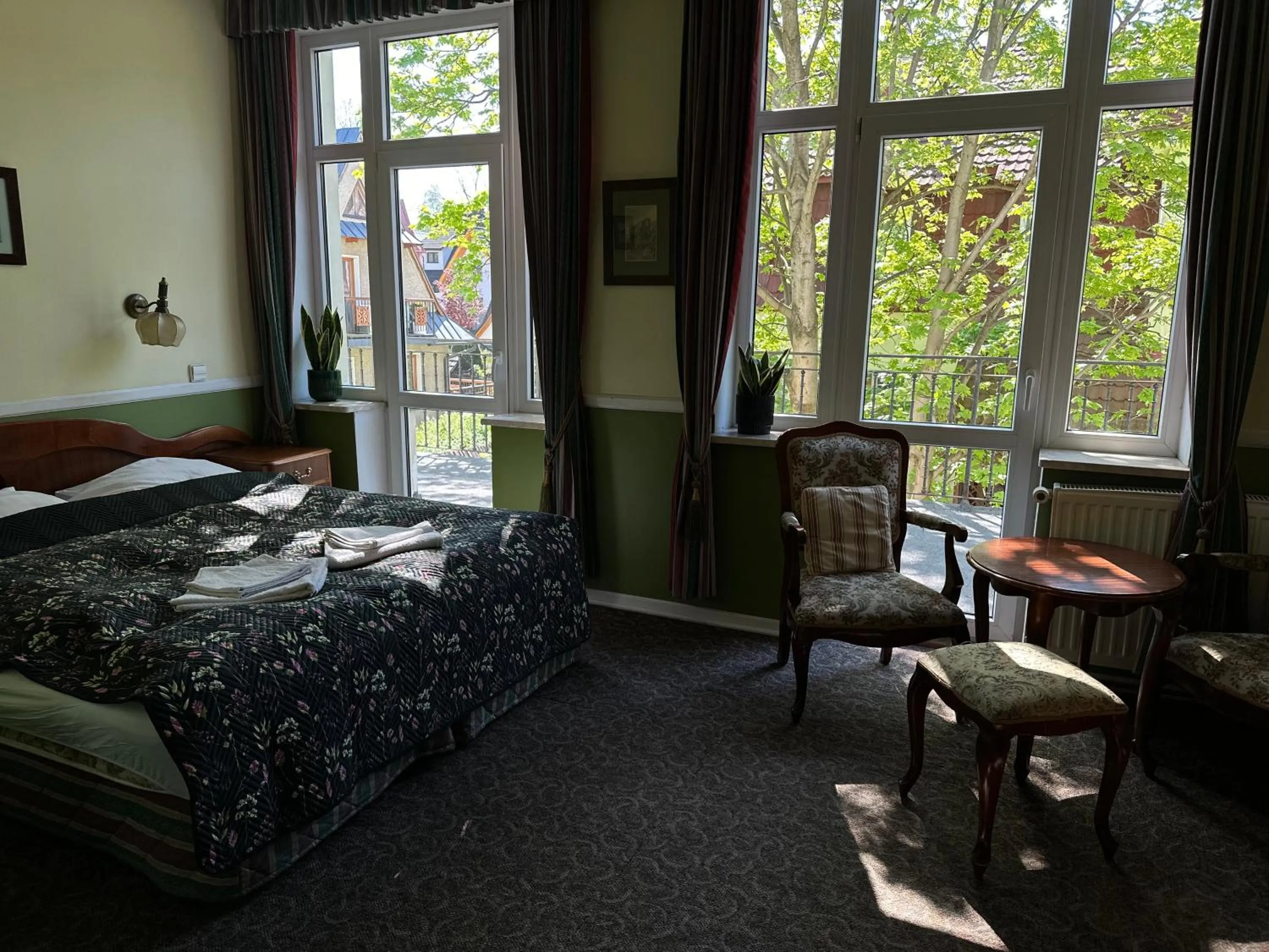 Photo of the whole room, Bed in Tuberoza