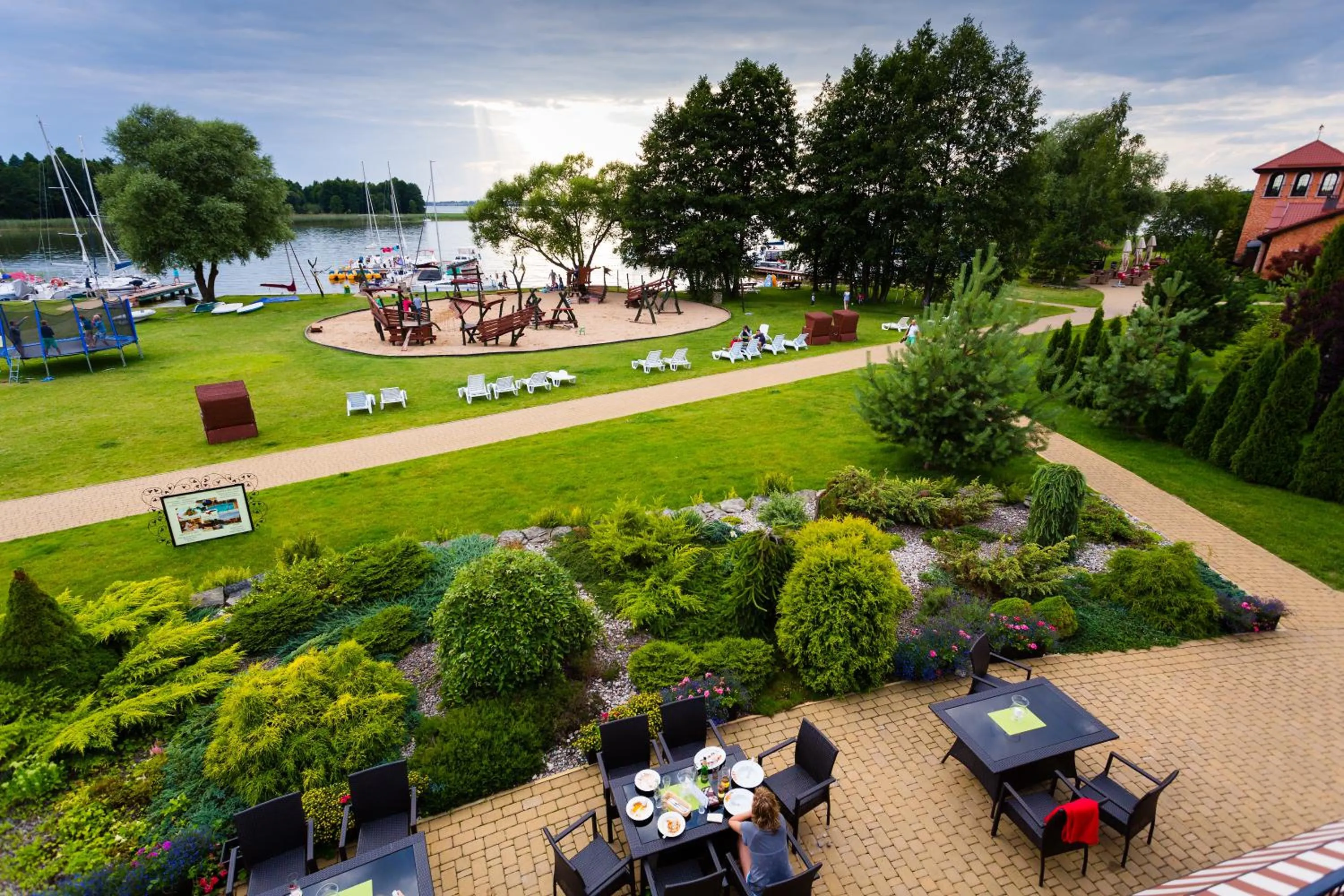 Property building in Hotel Ognisty Ptak