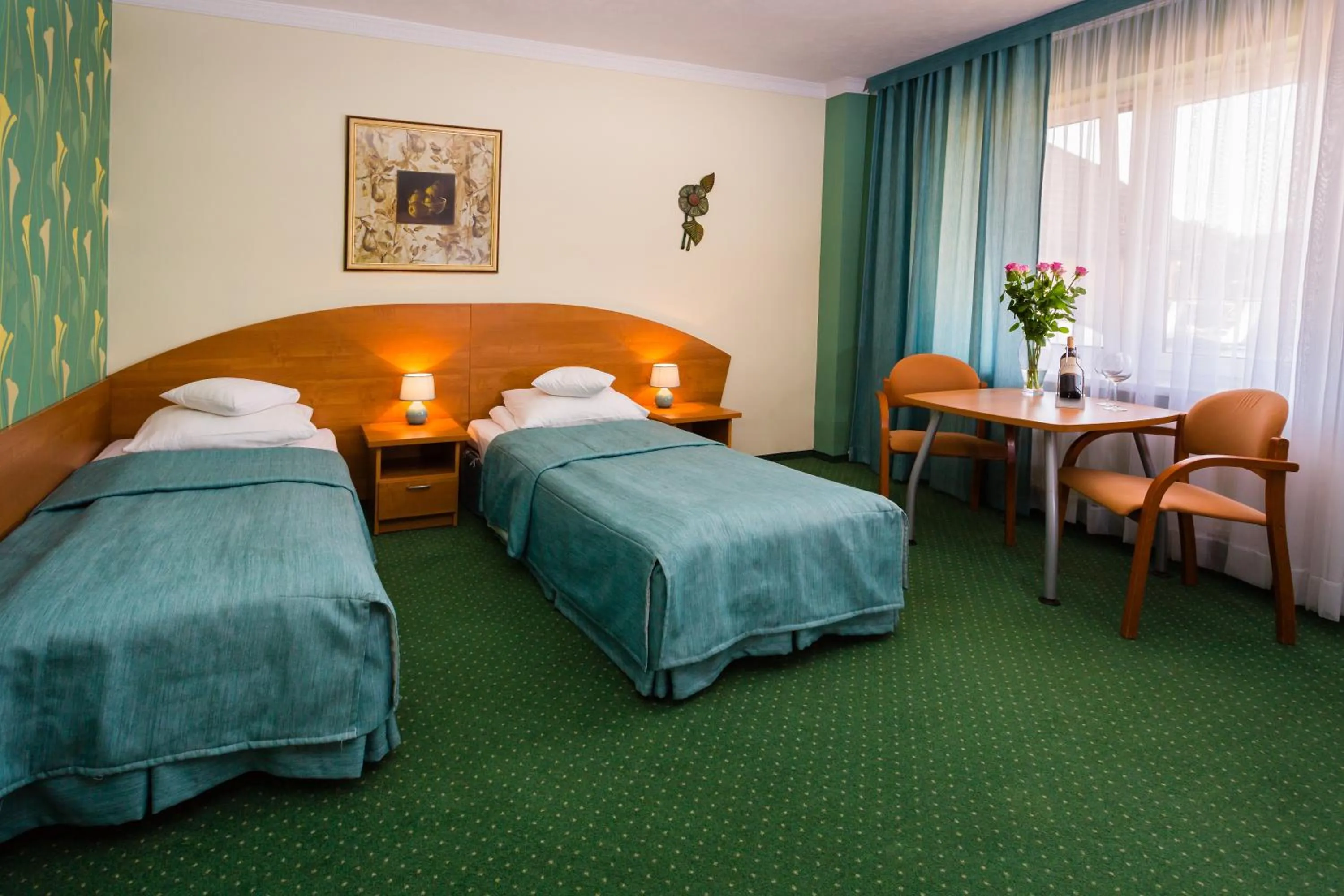 Bed in Hotel Ognisty Ptak