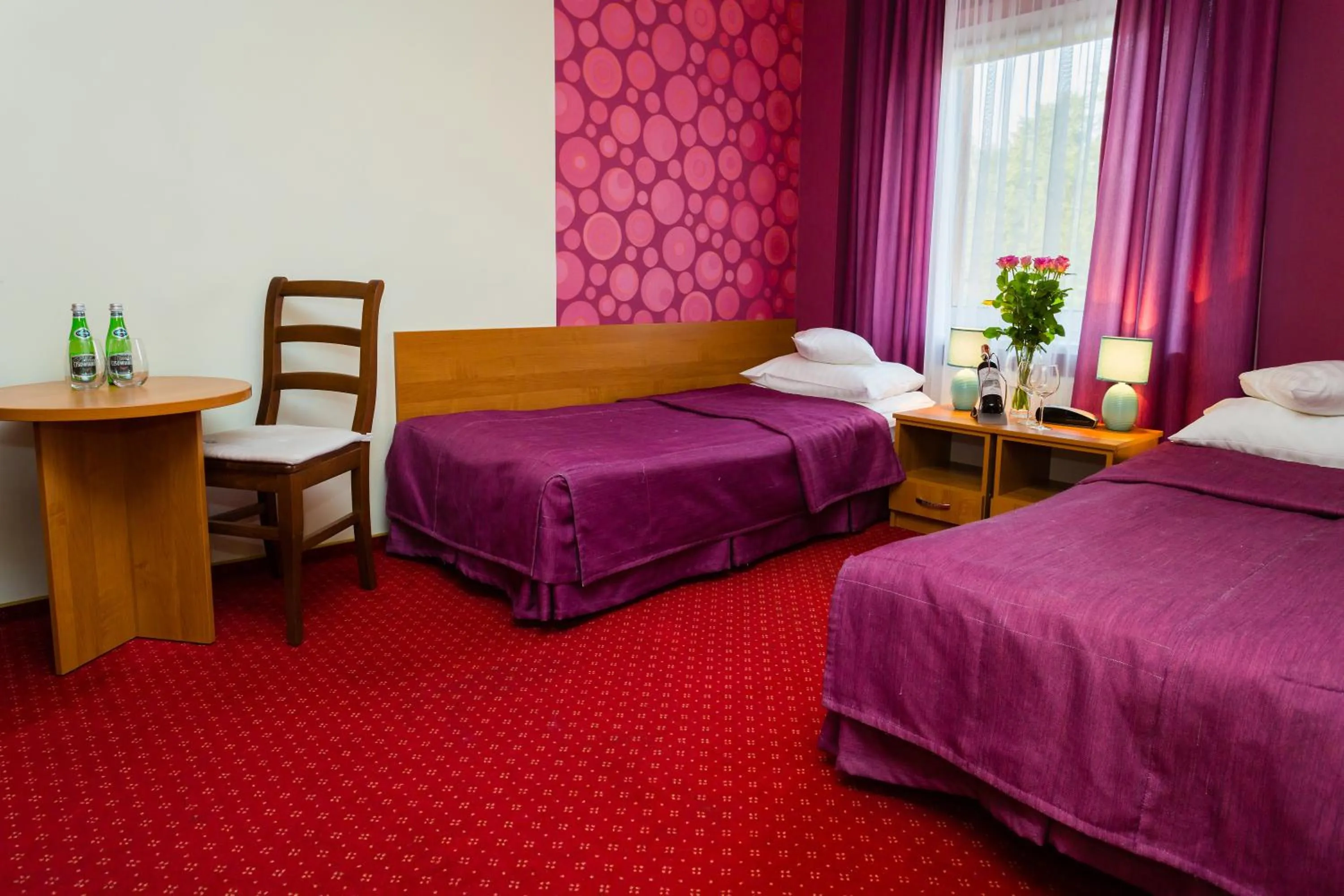 Bed in Hotel Ognisty Ptak
