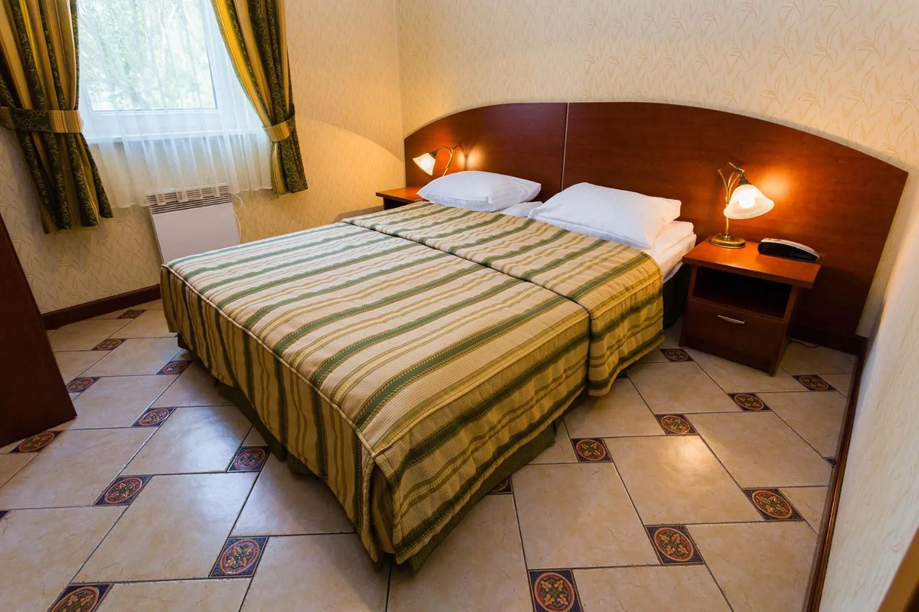 Bed in Hotel Ognisty Ptak