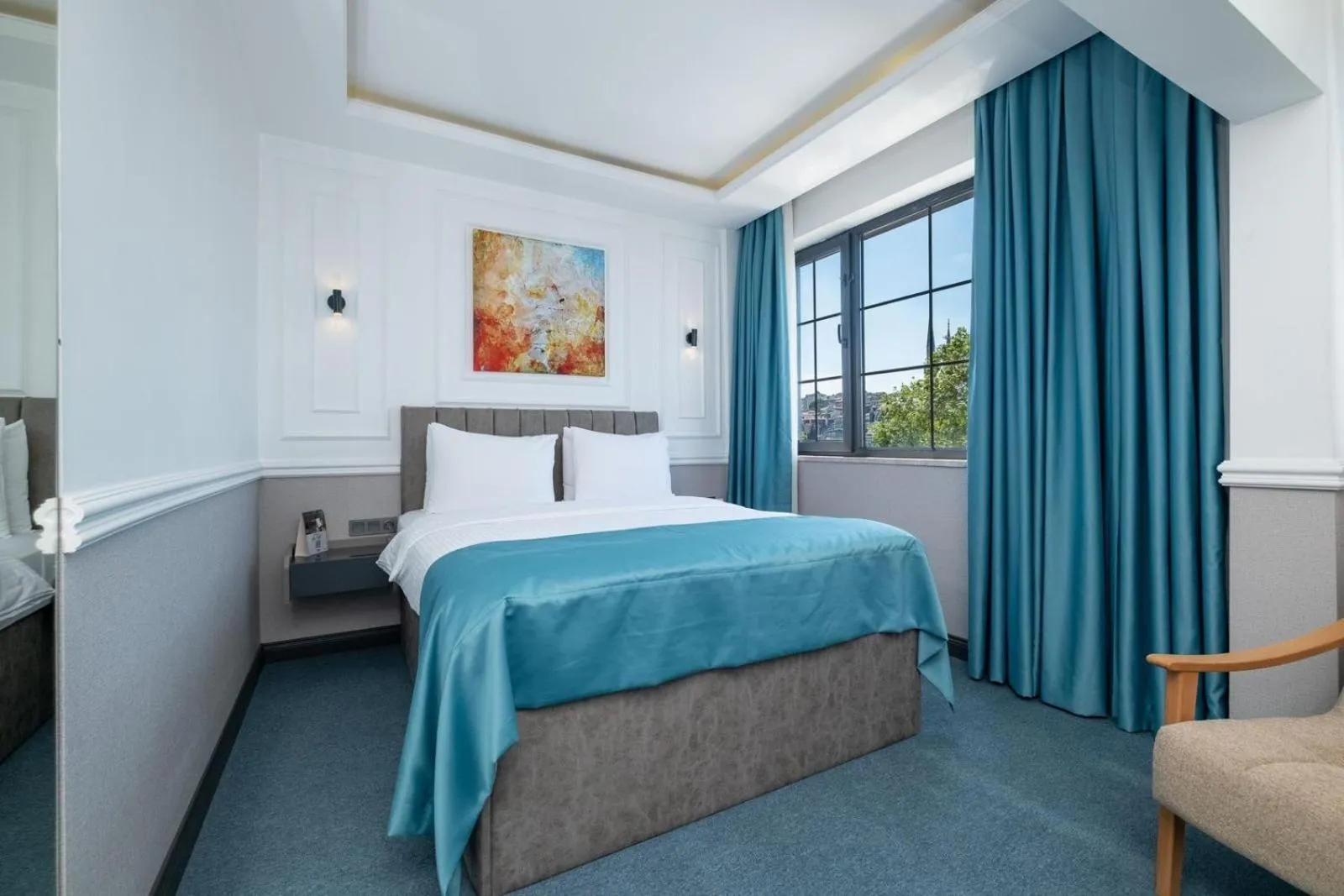 Bed in Askadar May Otel