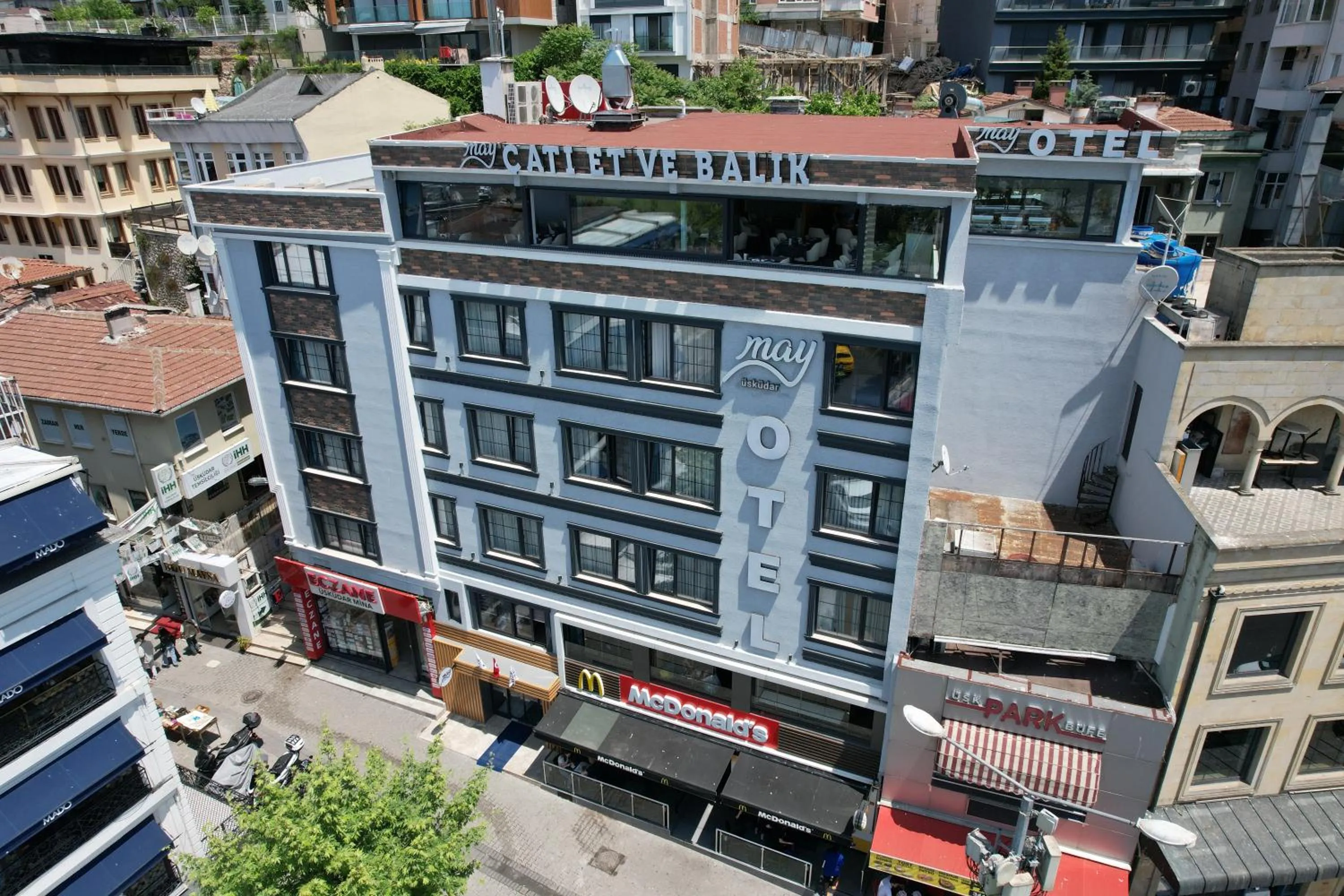 Property building in Askadar May Otel