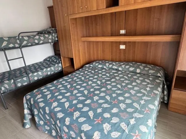 bunk bed in Hotel Jesolo Sand