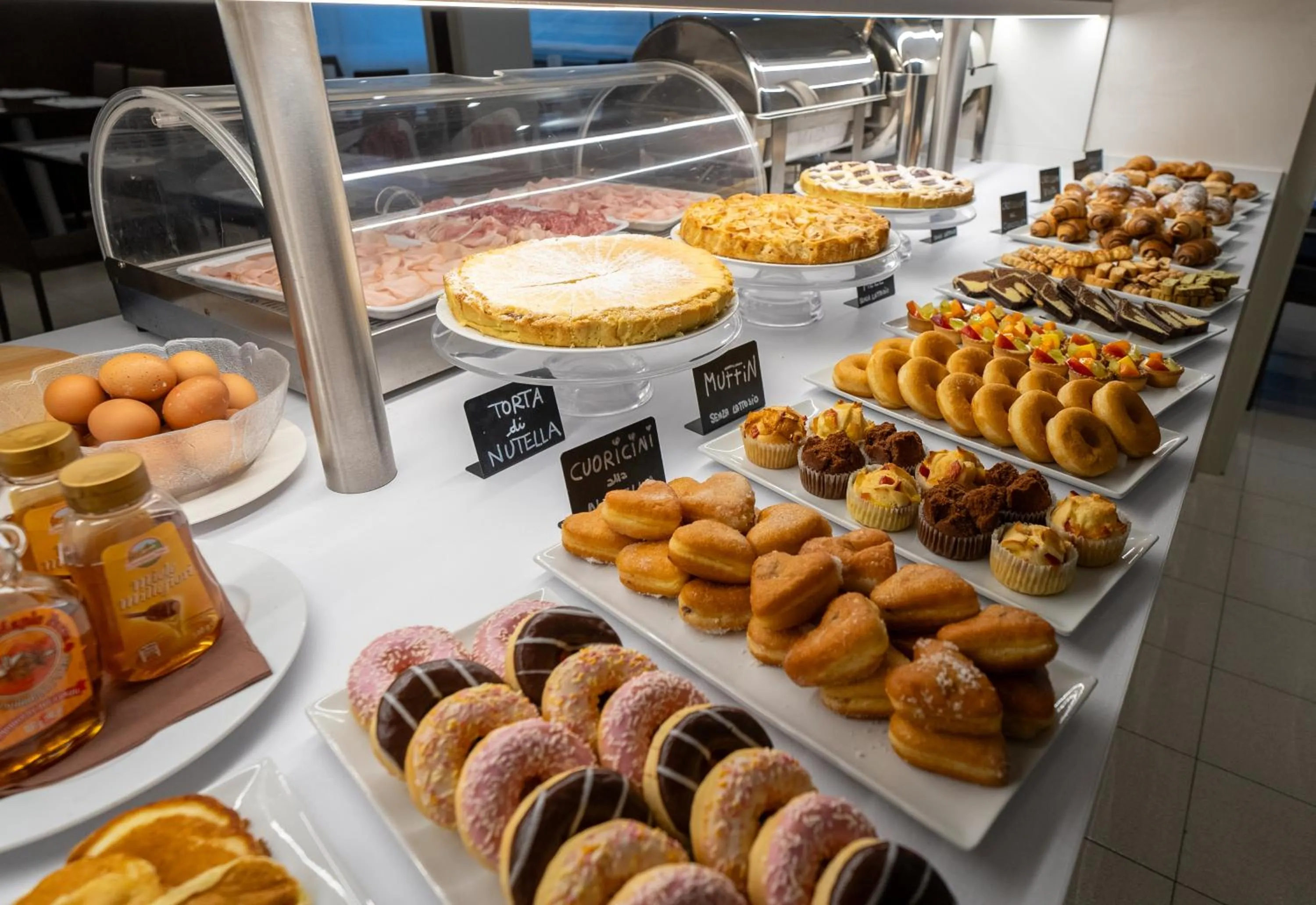 Breakfast in Hotel Jesolo Sand