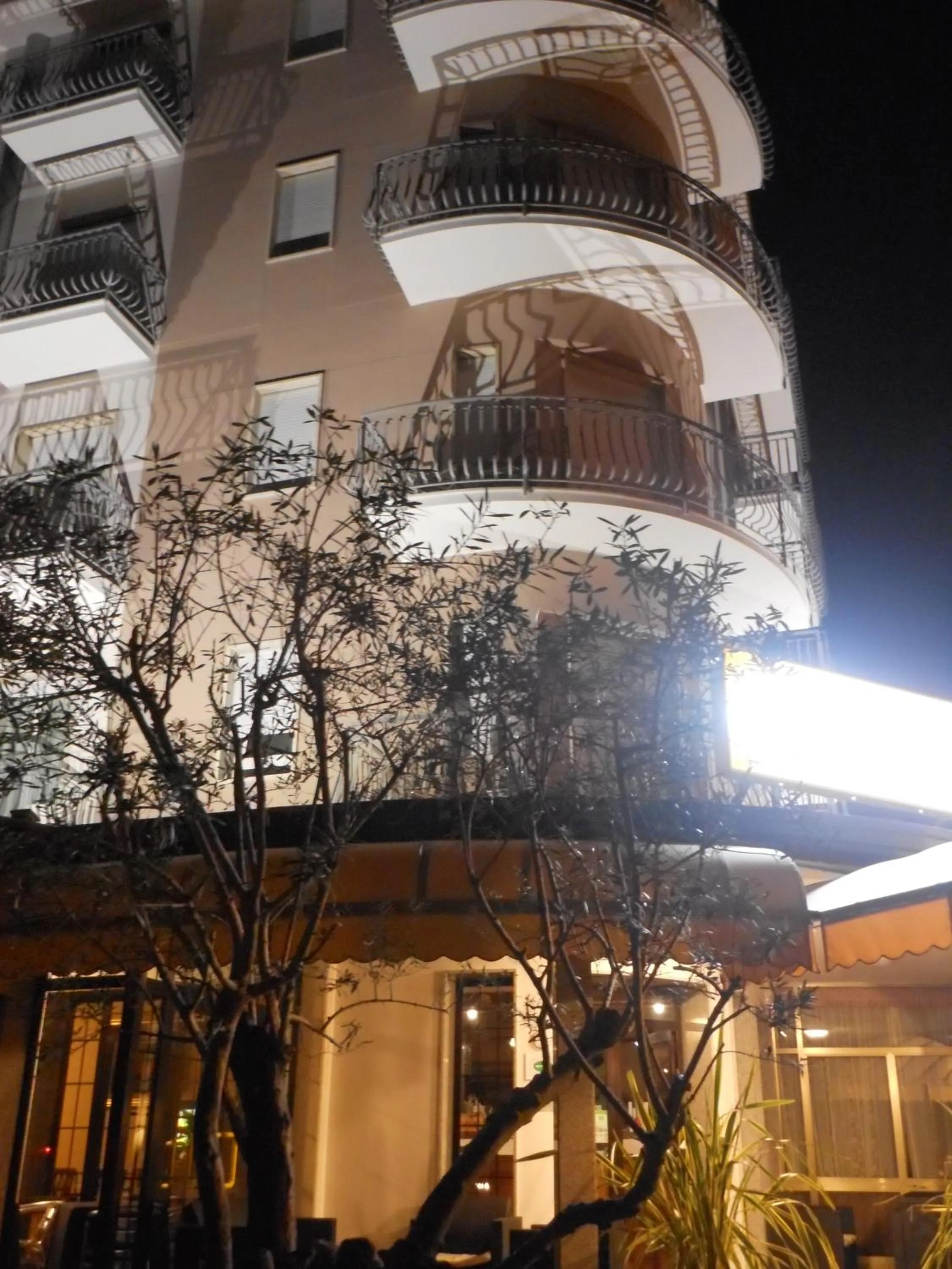 Facade/entrance in Hotel Jesolo Sand