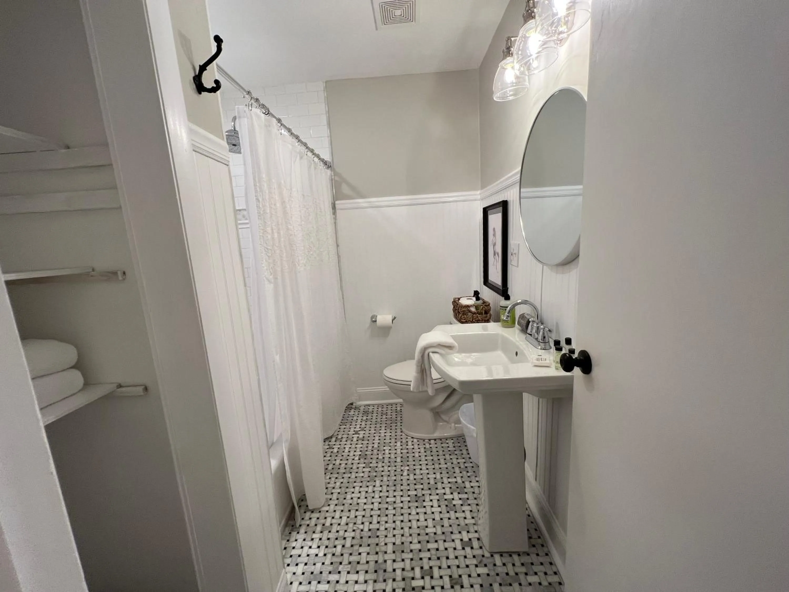 Bathroom in Rose Hill Inn