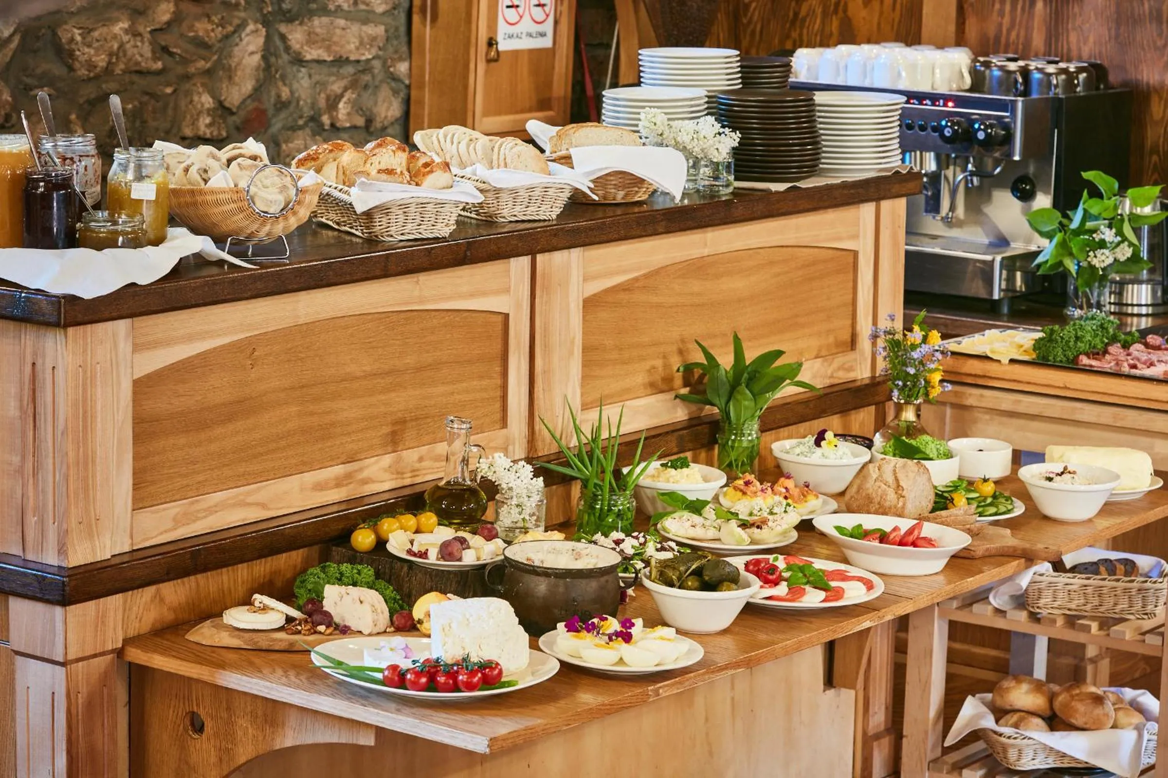 Food and drinks in Villa Greta