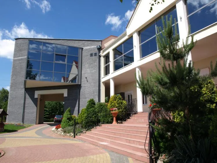 Facade/entrance in Hotel Kamiza