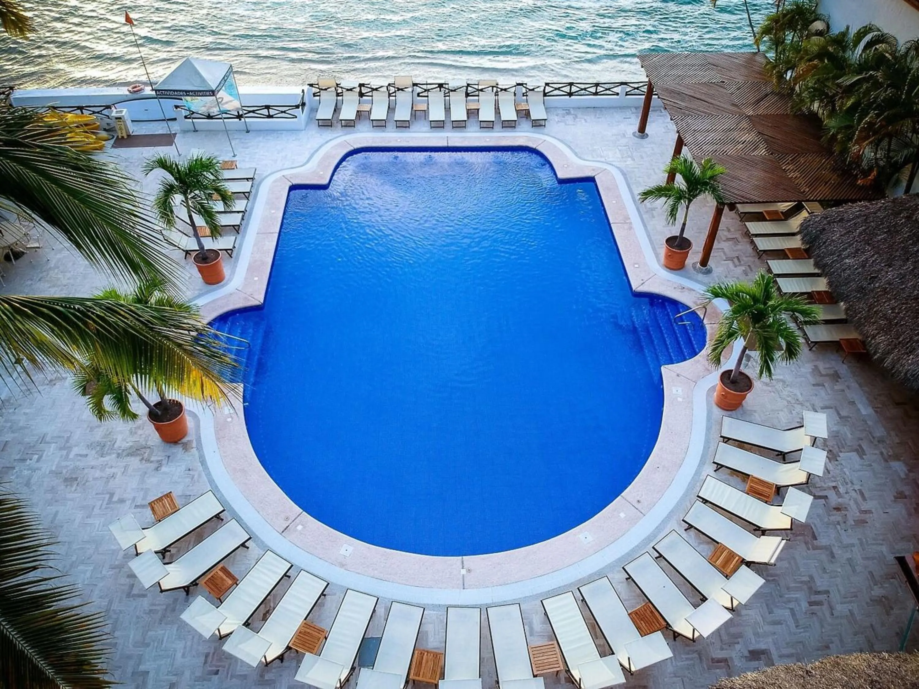 Pool view in Costa Sur Resort by VRHost