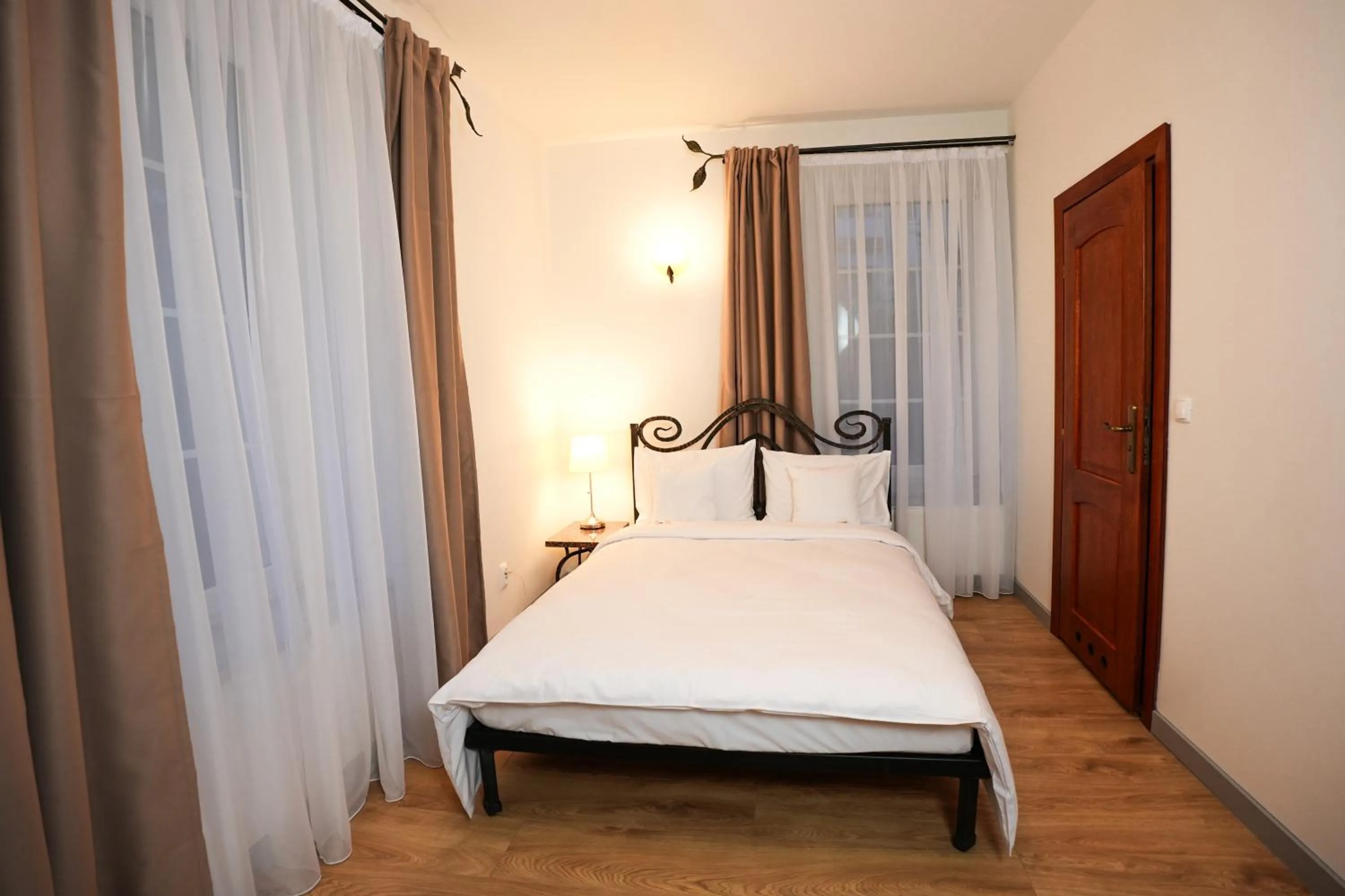 Bed in Villa Admiral