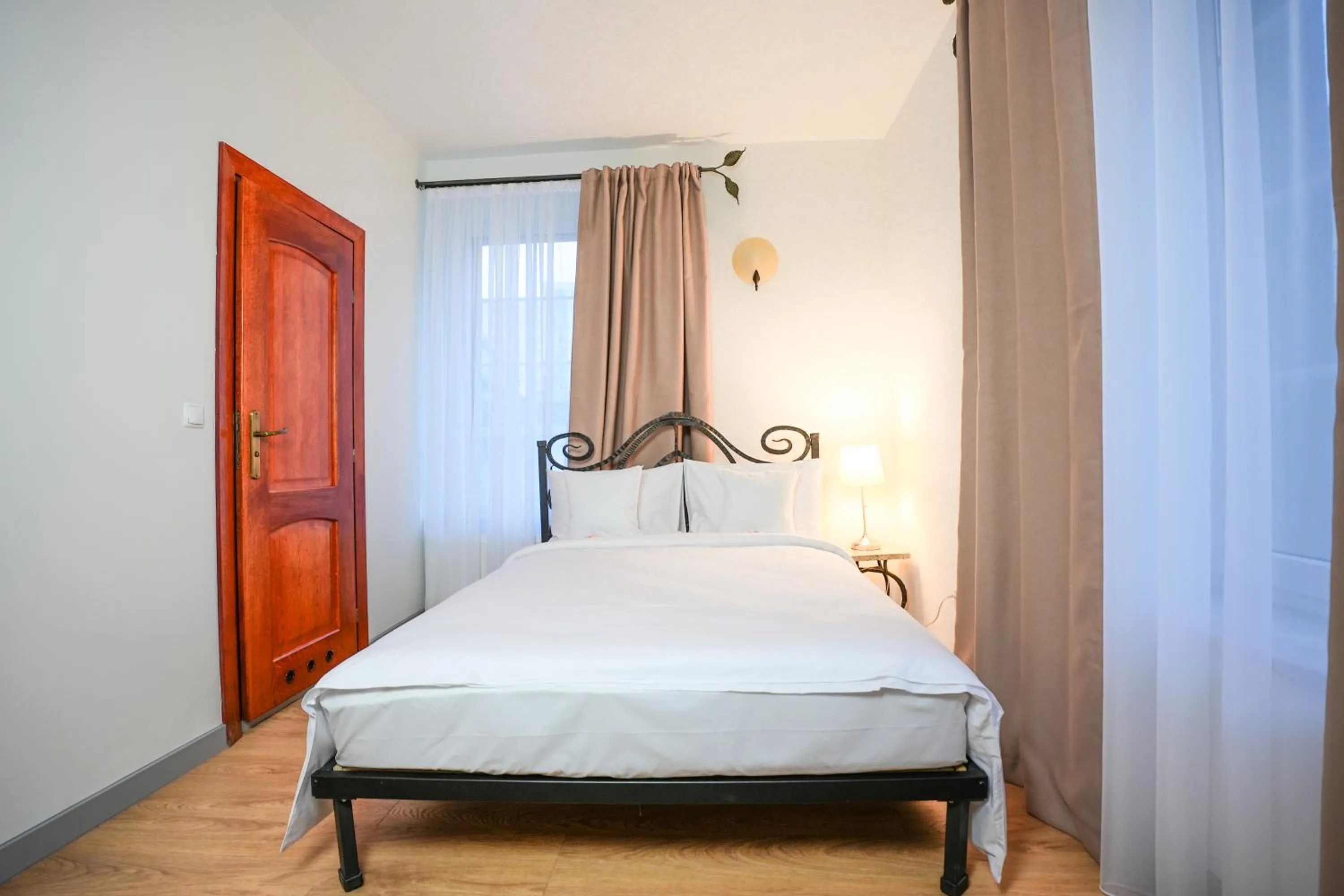 Bed in Villa Admiral